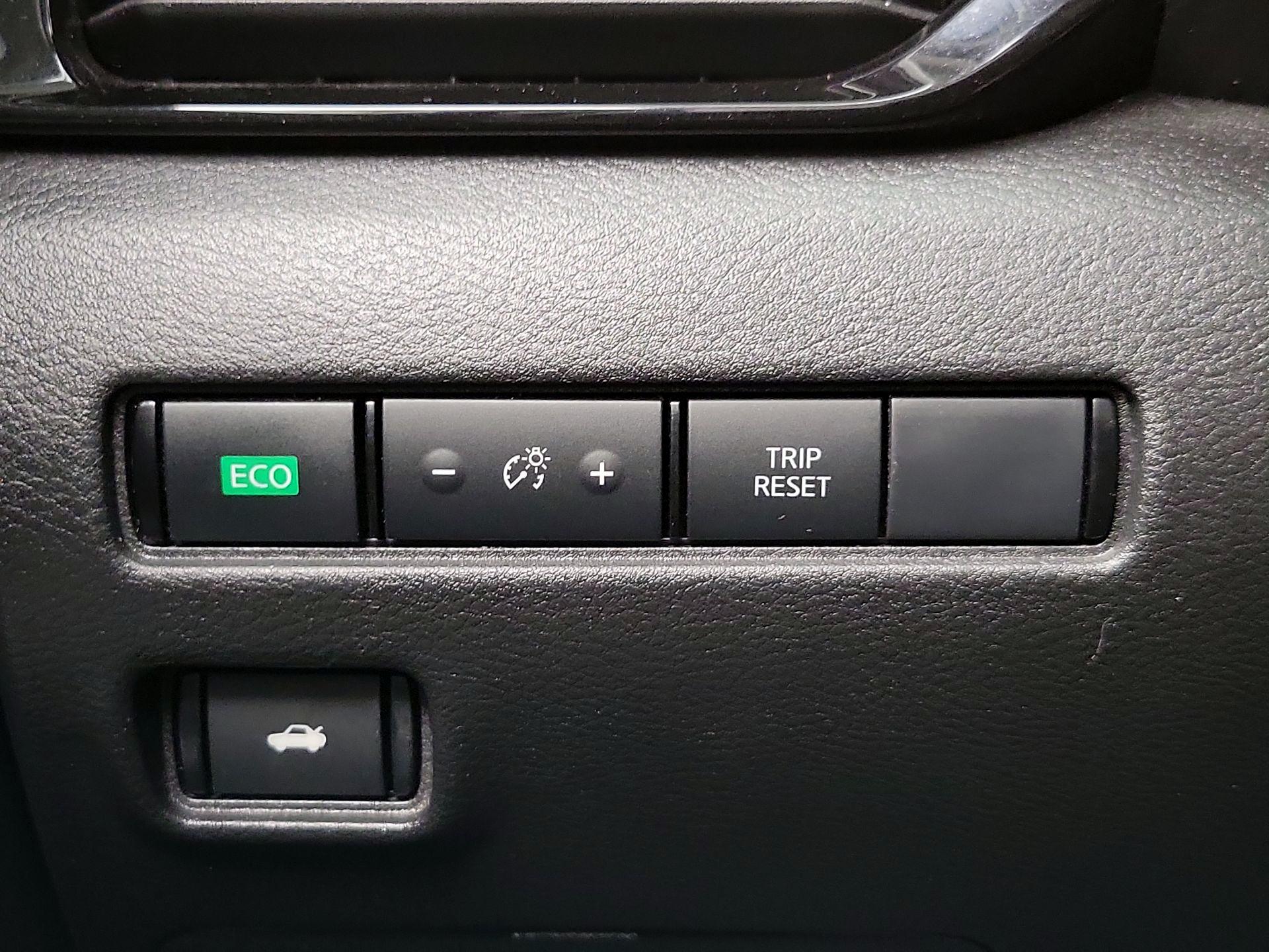 Thumbnail: 2023 Nissan Sentra - 13