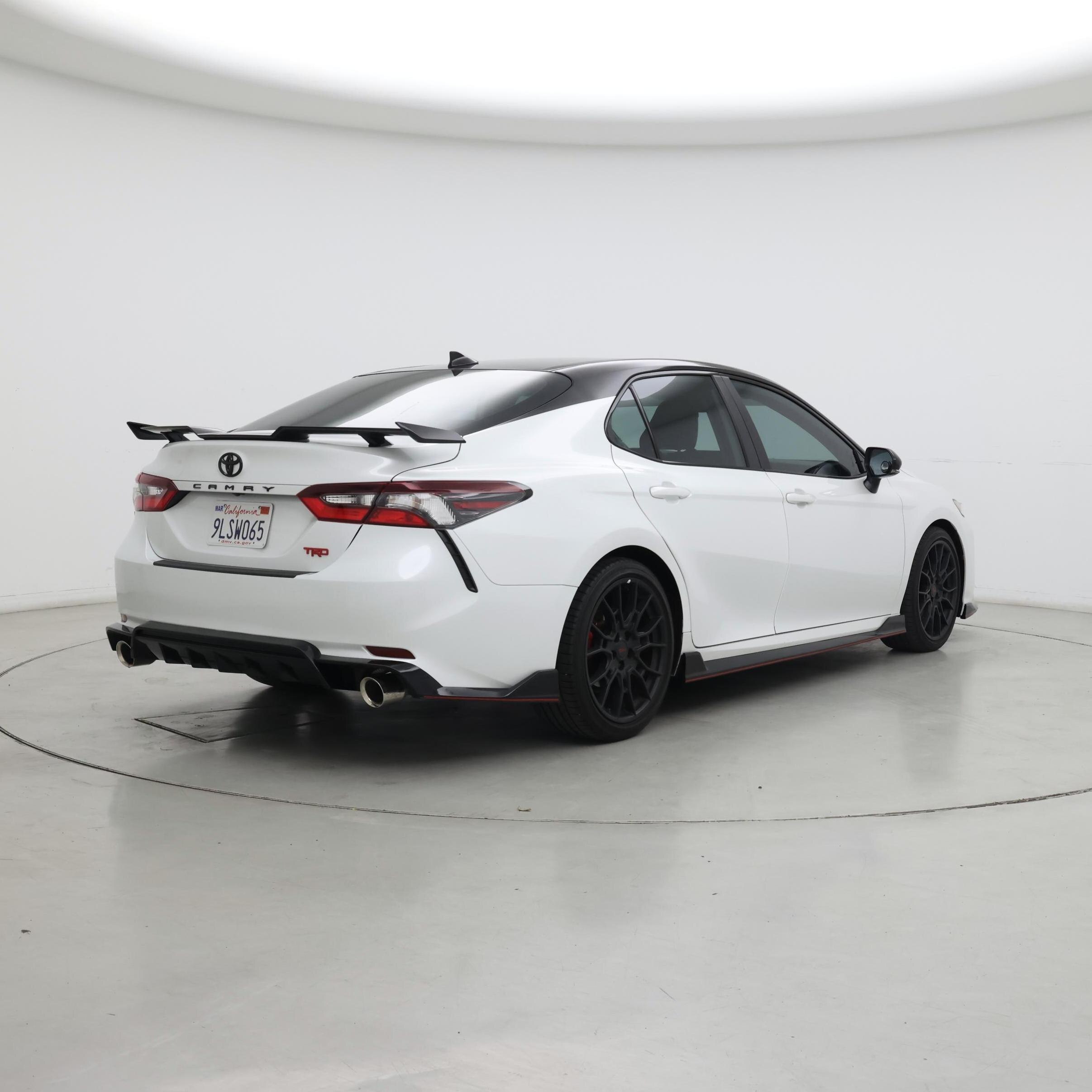 Thumbnail: 2024 Toyota Camry - 8