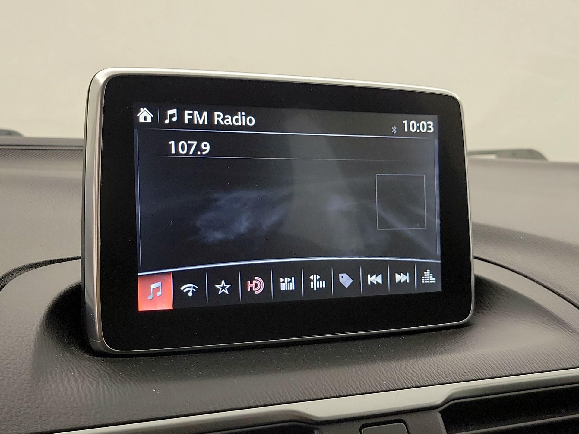Thumbnail: 2015 Mazda Mazda3 - 14