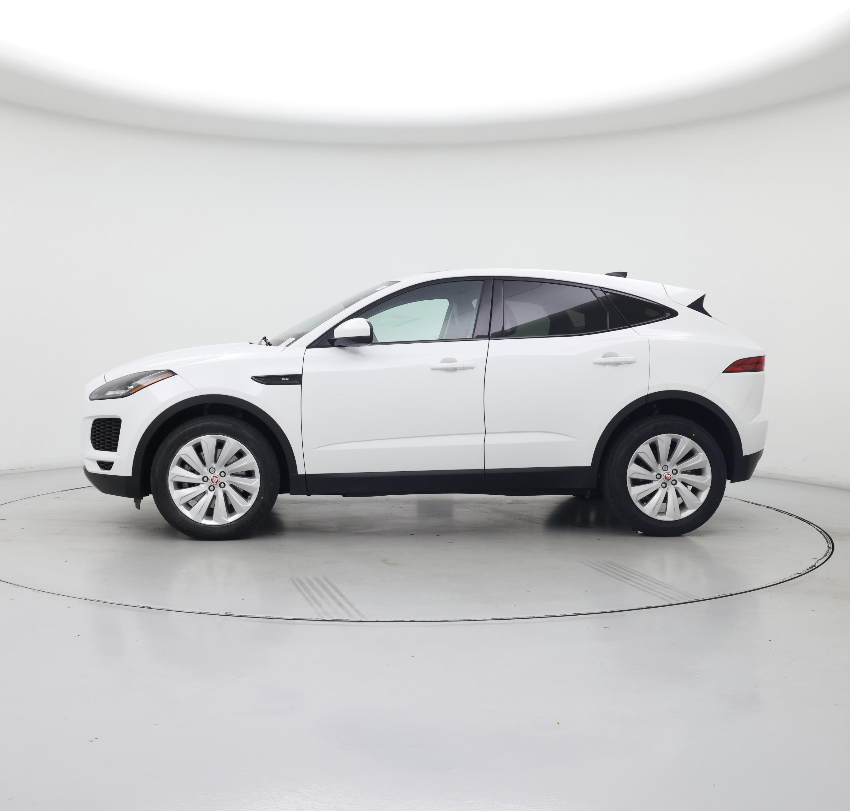 Thumbnail: 2020 Jaguar E-Pace - 3