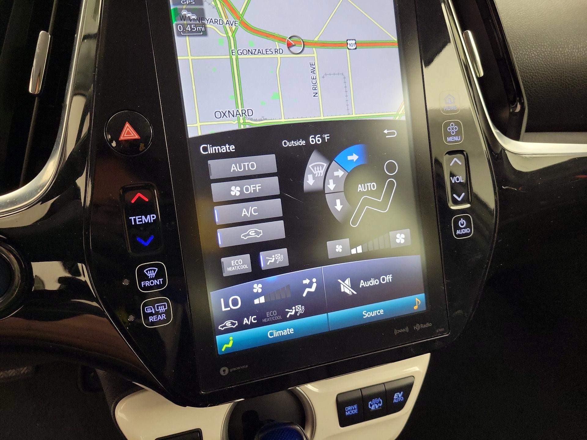 Thumbnail: 2017 Toyota Prius Prime - 17