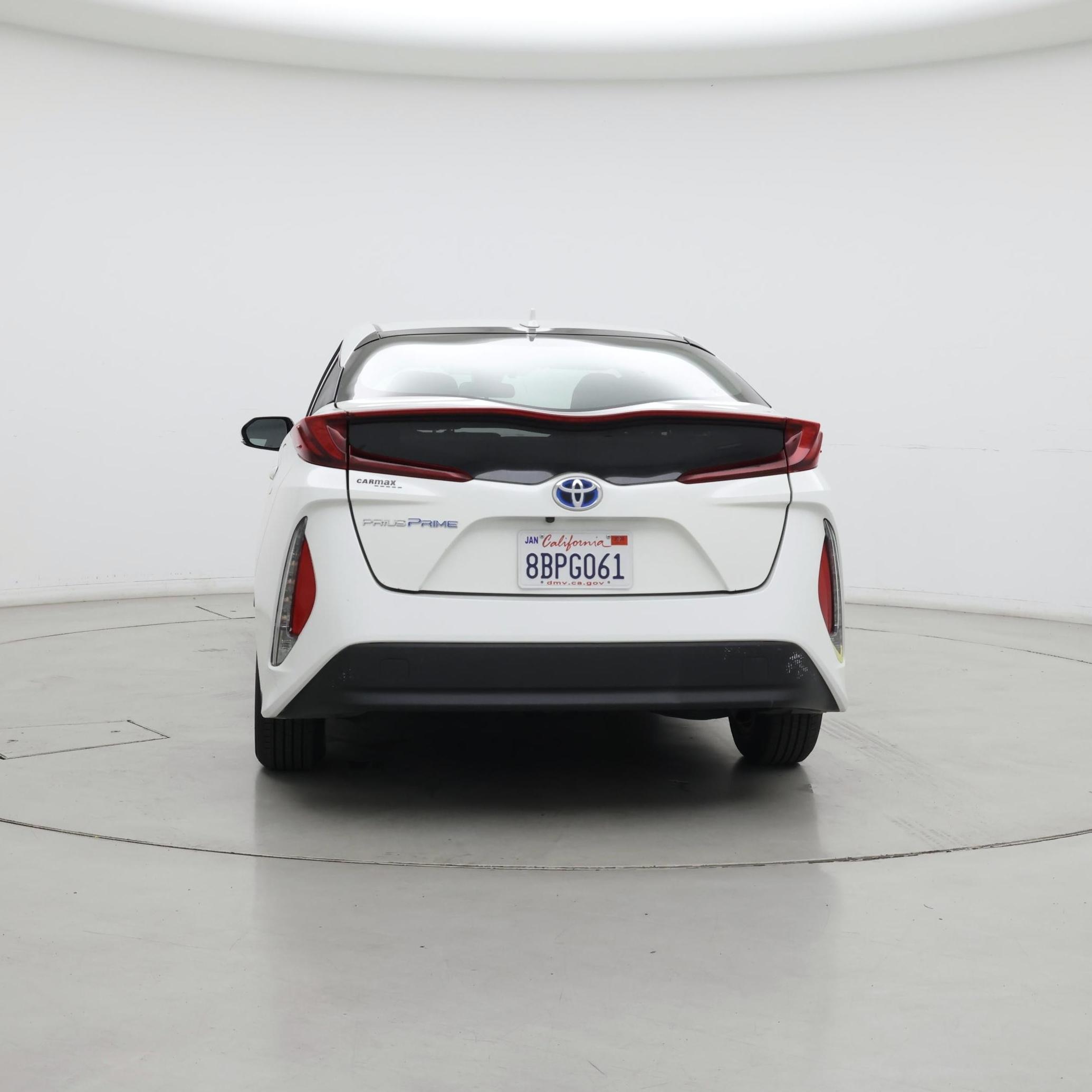 Thumbnail: 2017 Toyota Prius Prime - 6