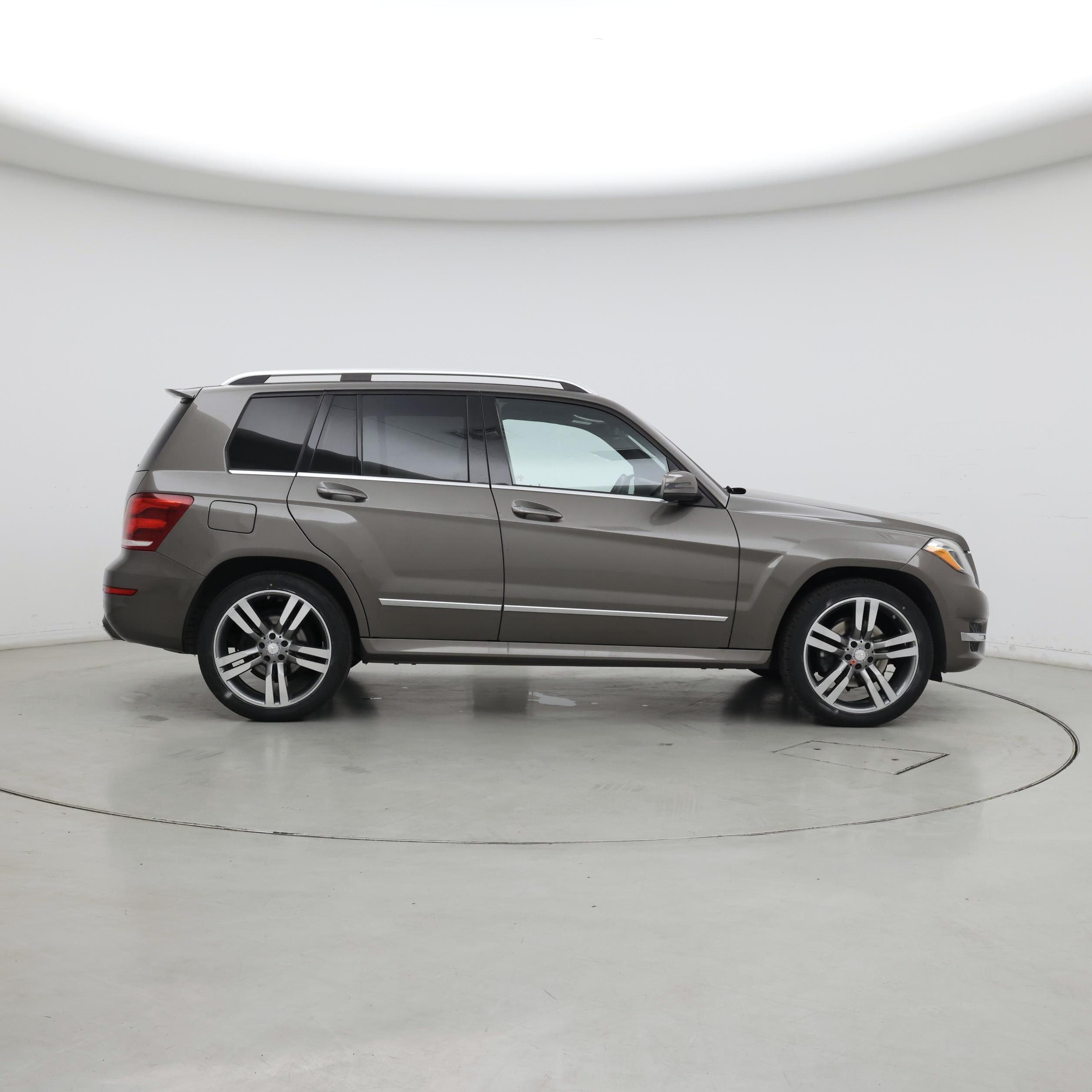 Thumbnail: 2015 Mercedes-Benz GLK - 7