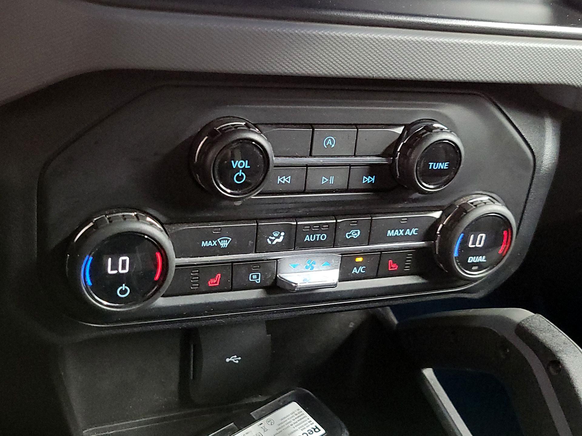 Thumbnail: 2021 Ford Bronco - 15