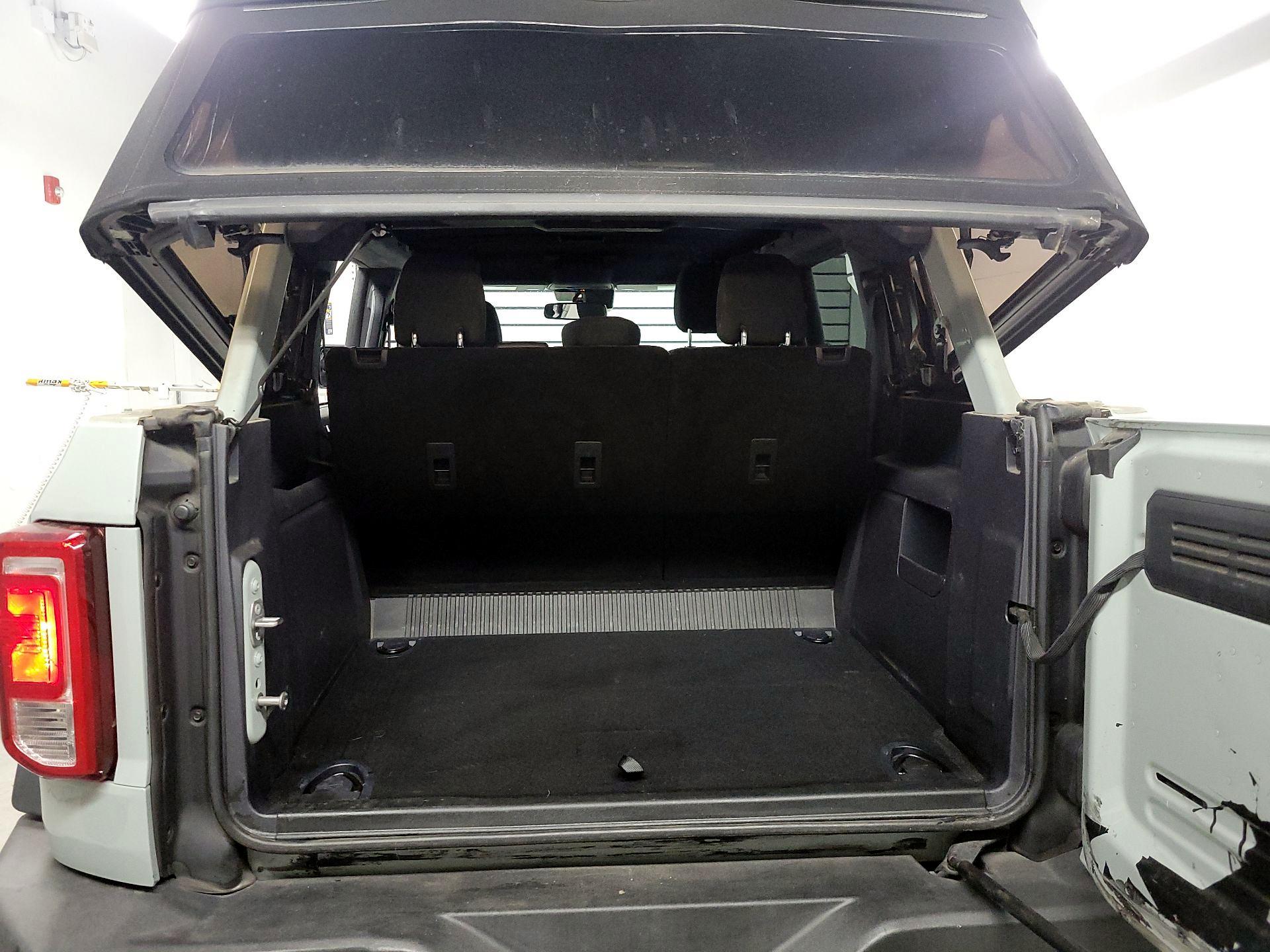 Thumbnail: 2021 Ford Bronco - 18