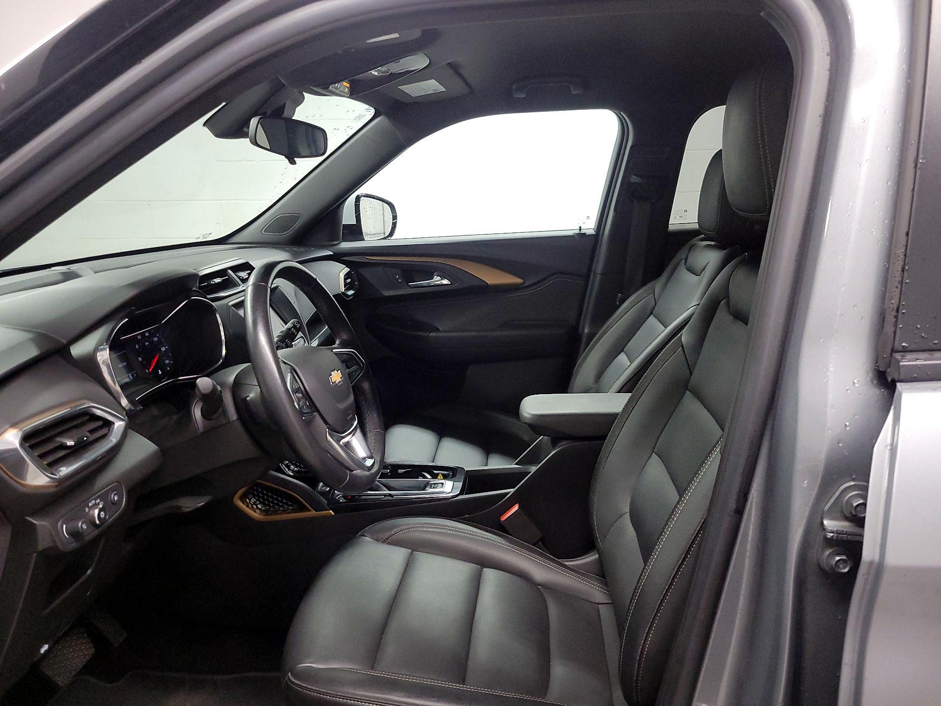 Thumbnail: 2023 Chevrolet TrailBlazer - 11