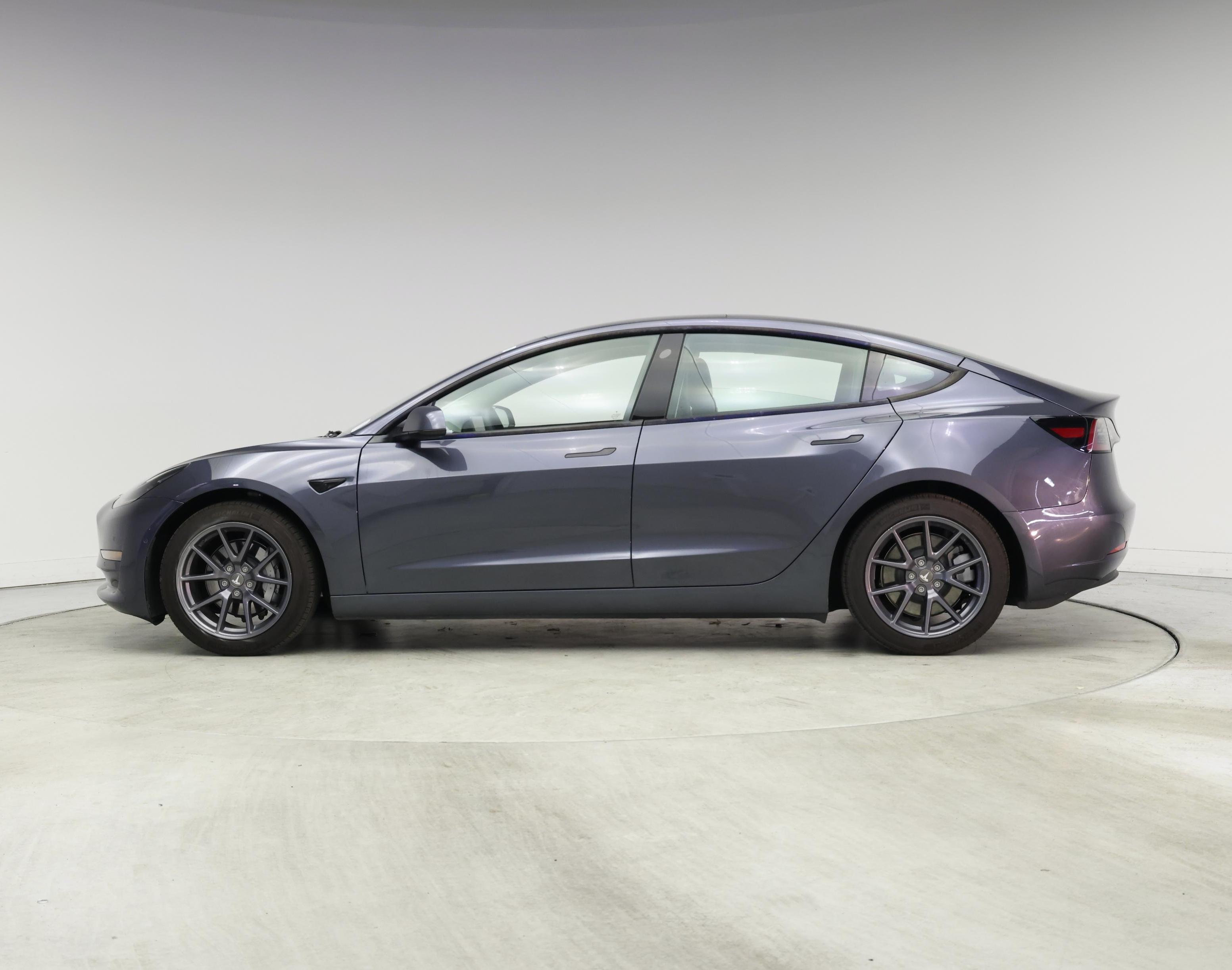 Thumbnail: 2022 Tesla Model 3 - 3