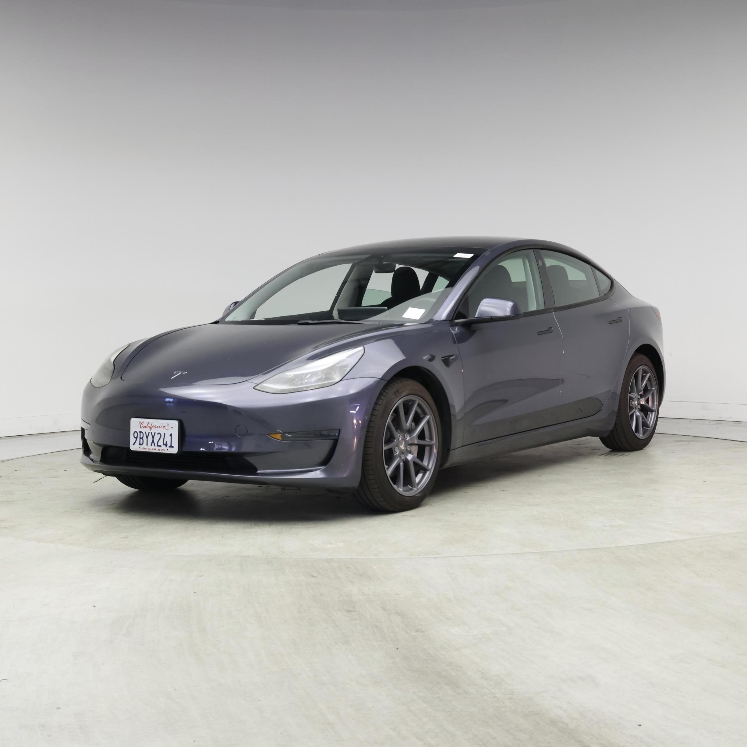 Thumbnail: 2022 Tesla Model 3 - 4