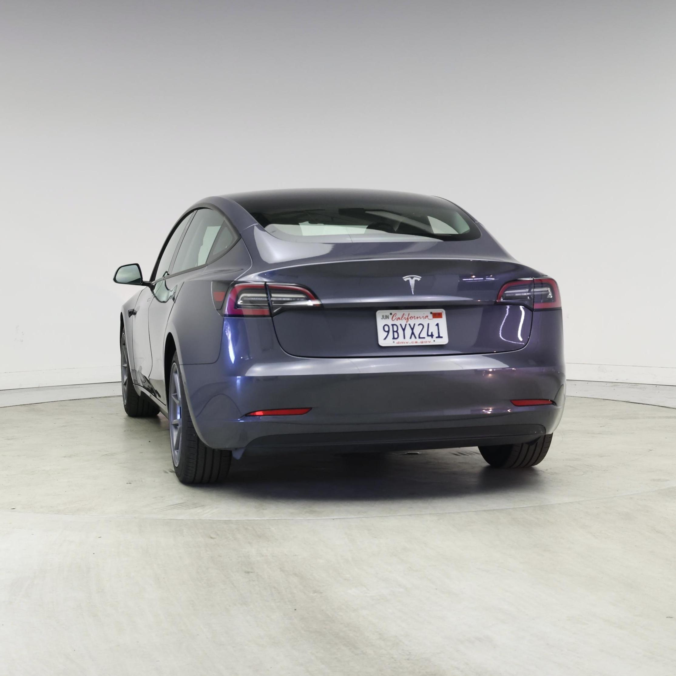 Thumbnail: 2022 Tesla Model 3 - 6