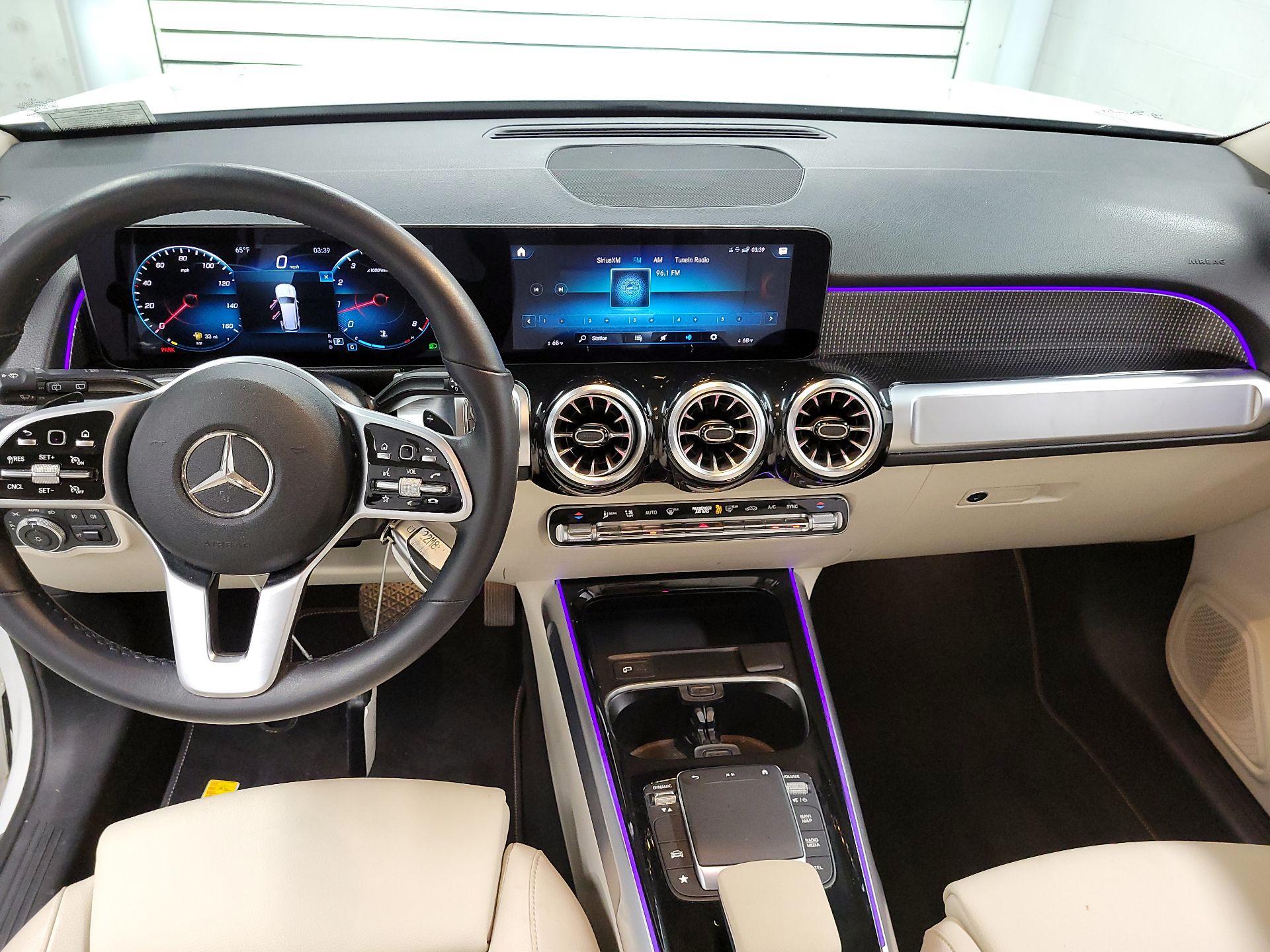 Thumbnail: 2022 Mercedes-Benz GLB - 9