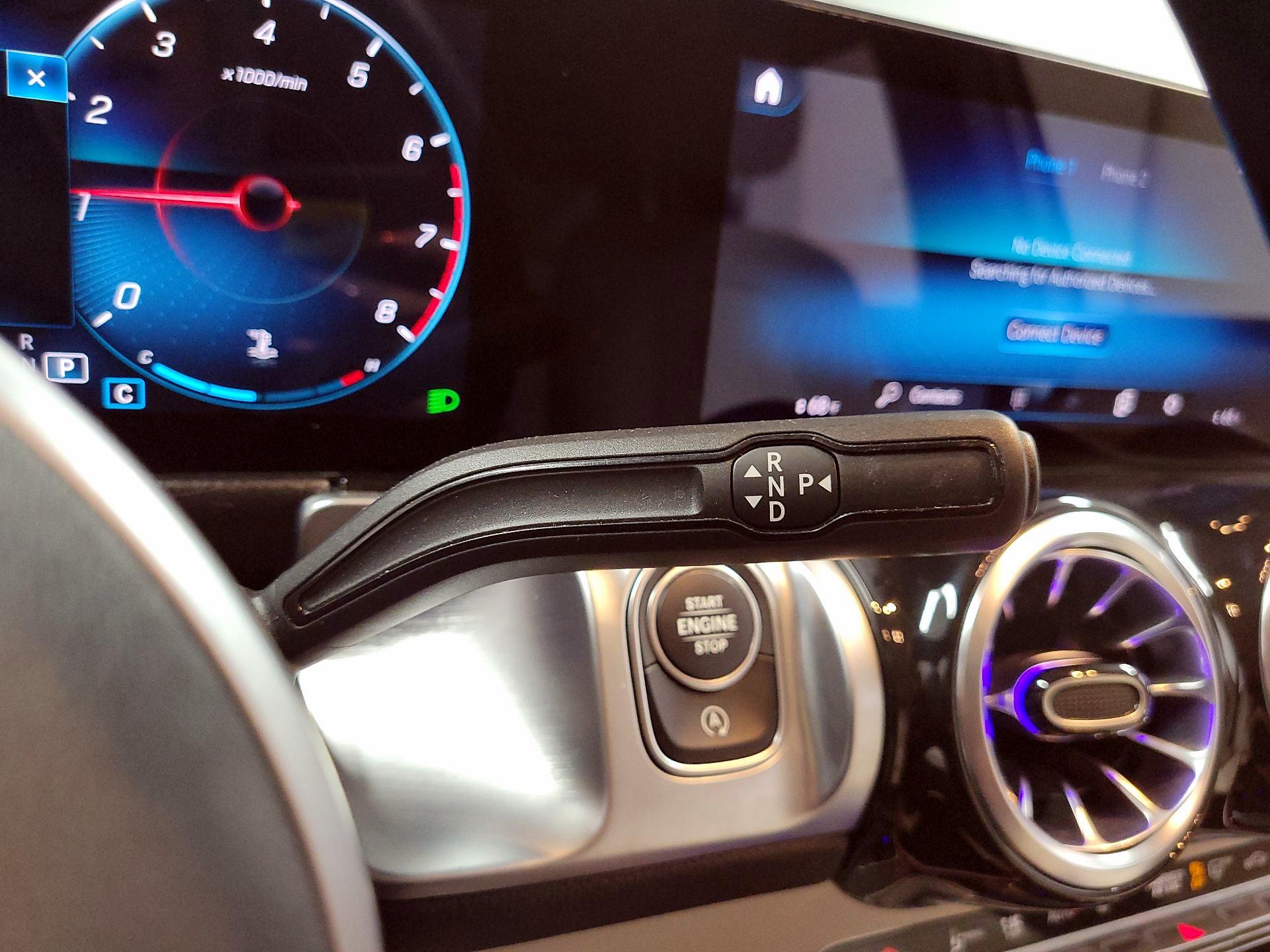 Thumbnail: 2022 Mercedes-Benz GLB - 15