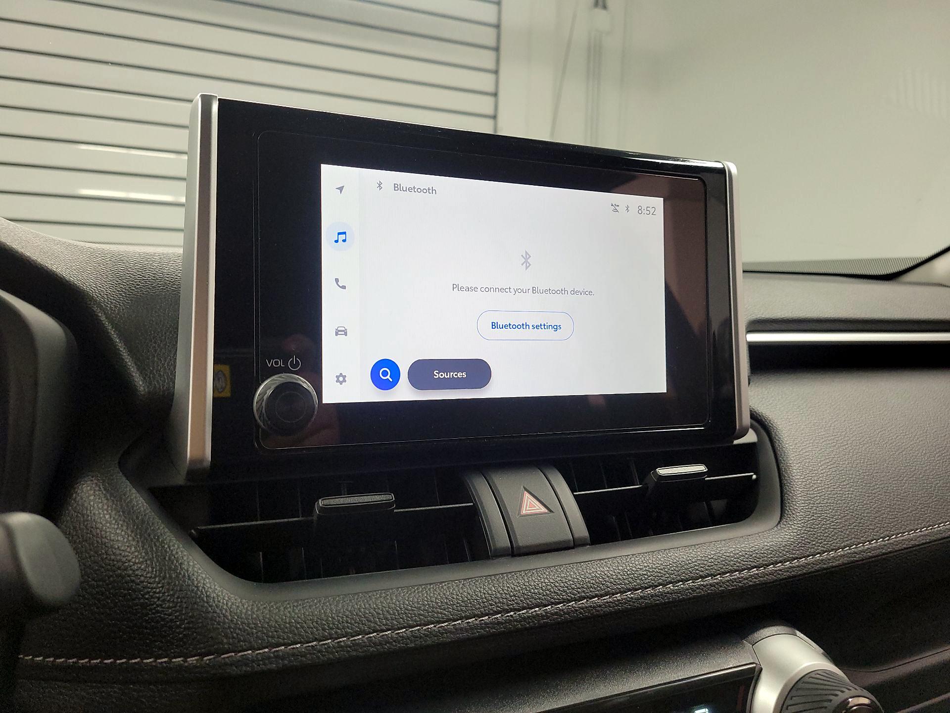 Thumbnail: 2025 Toyota RAV4 - 13