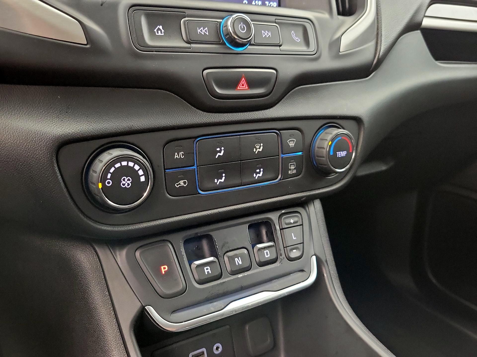 Thumbnail: 2018 GMC Terrain - 16