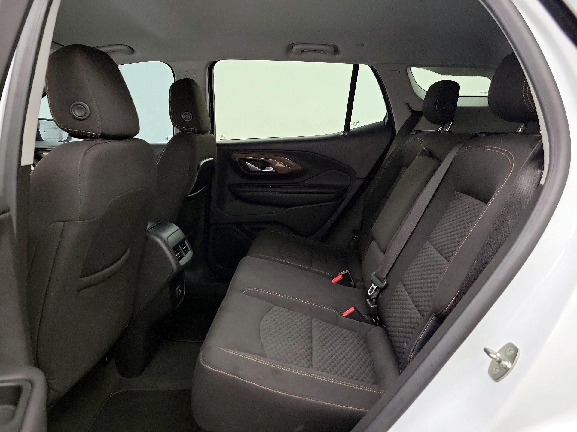 Thumbnail: 2018 GMC Terrain - 19