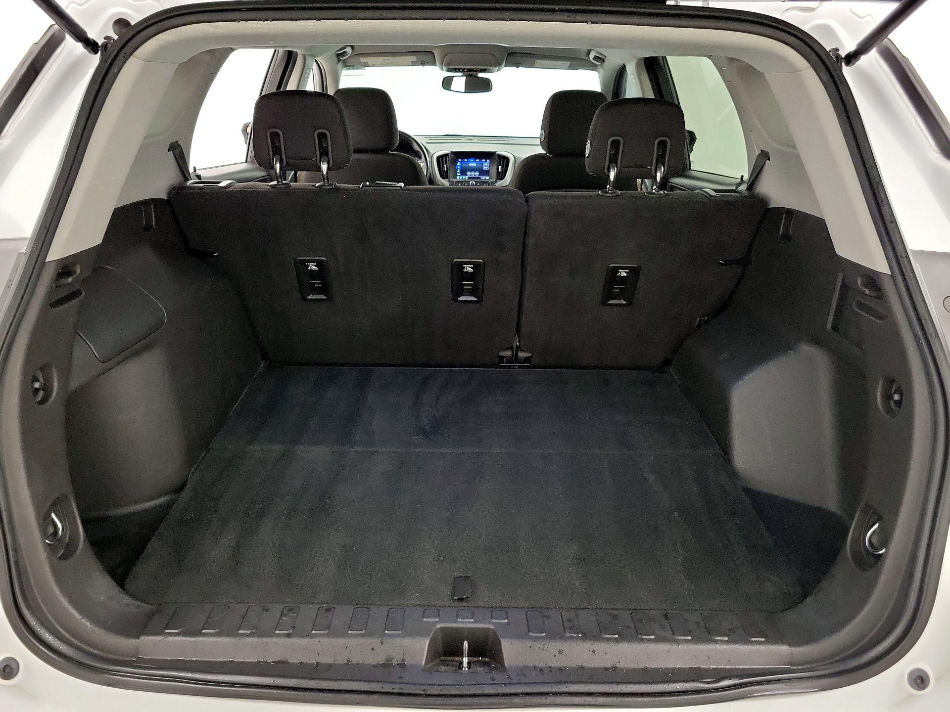 Thumbnail: 2018 GMC Terrain - 20