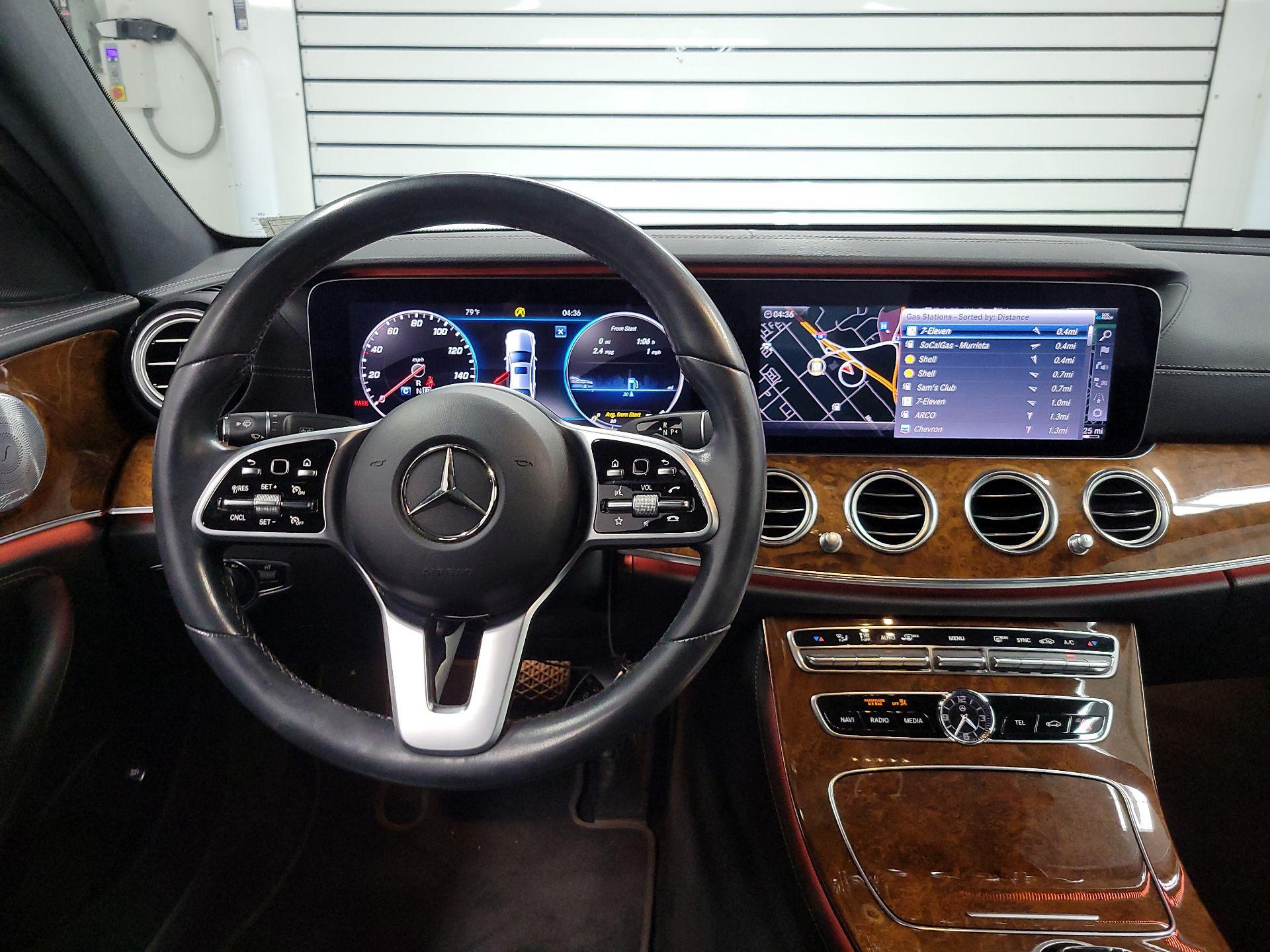 Thumbnail: 2020 Mercedes-Benz E-Class - 9