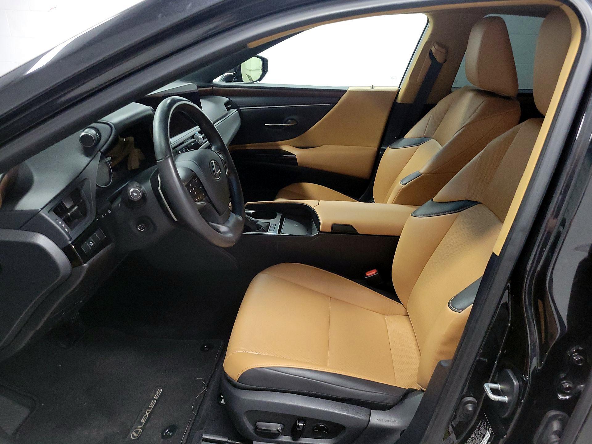 Thumbnail: 2024 Lexus ES - 11