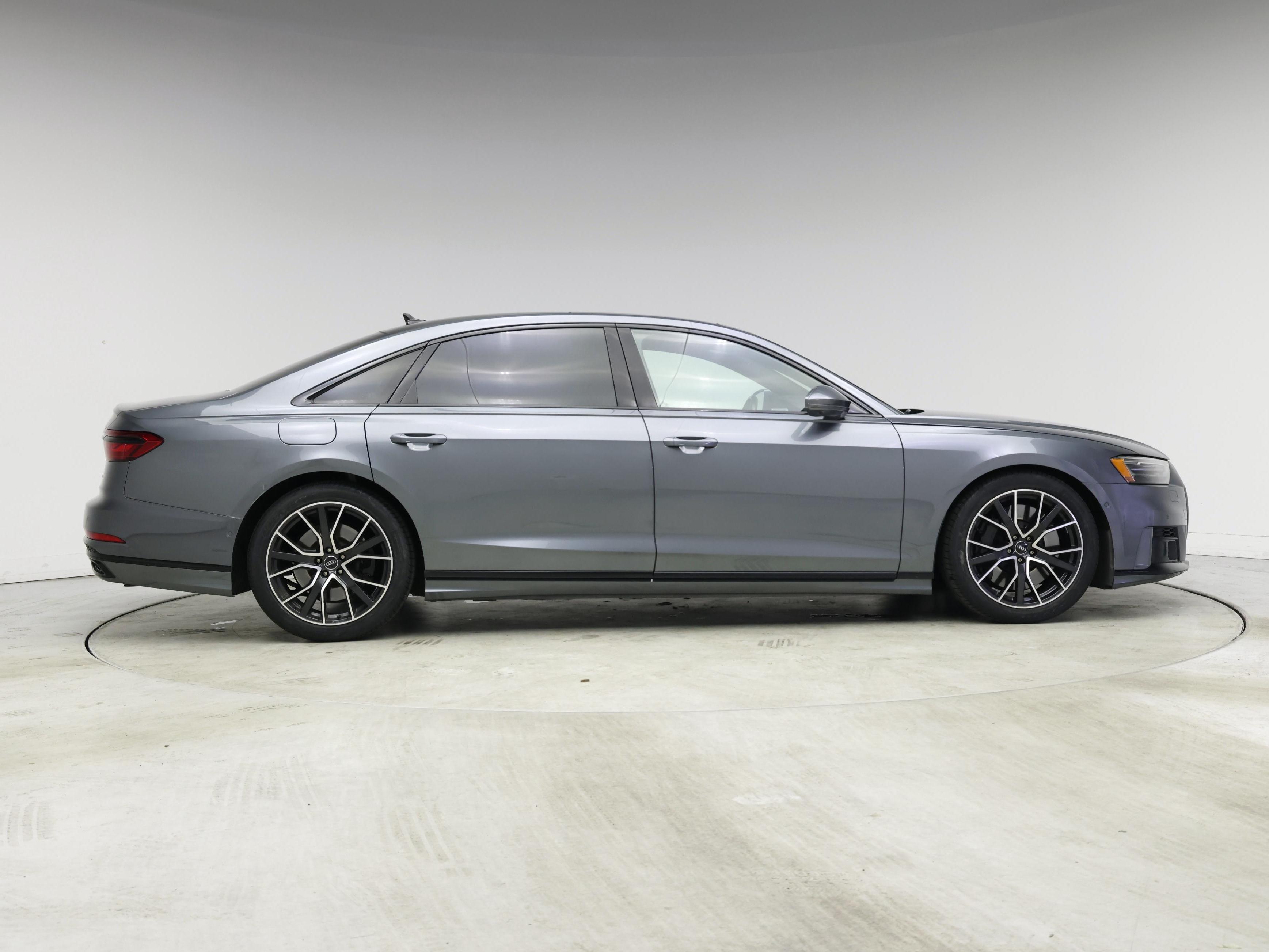 Thumbnail: 2020 Audi A8 - 7