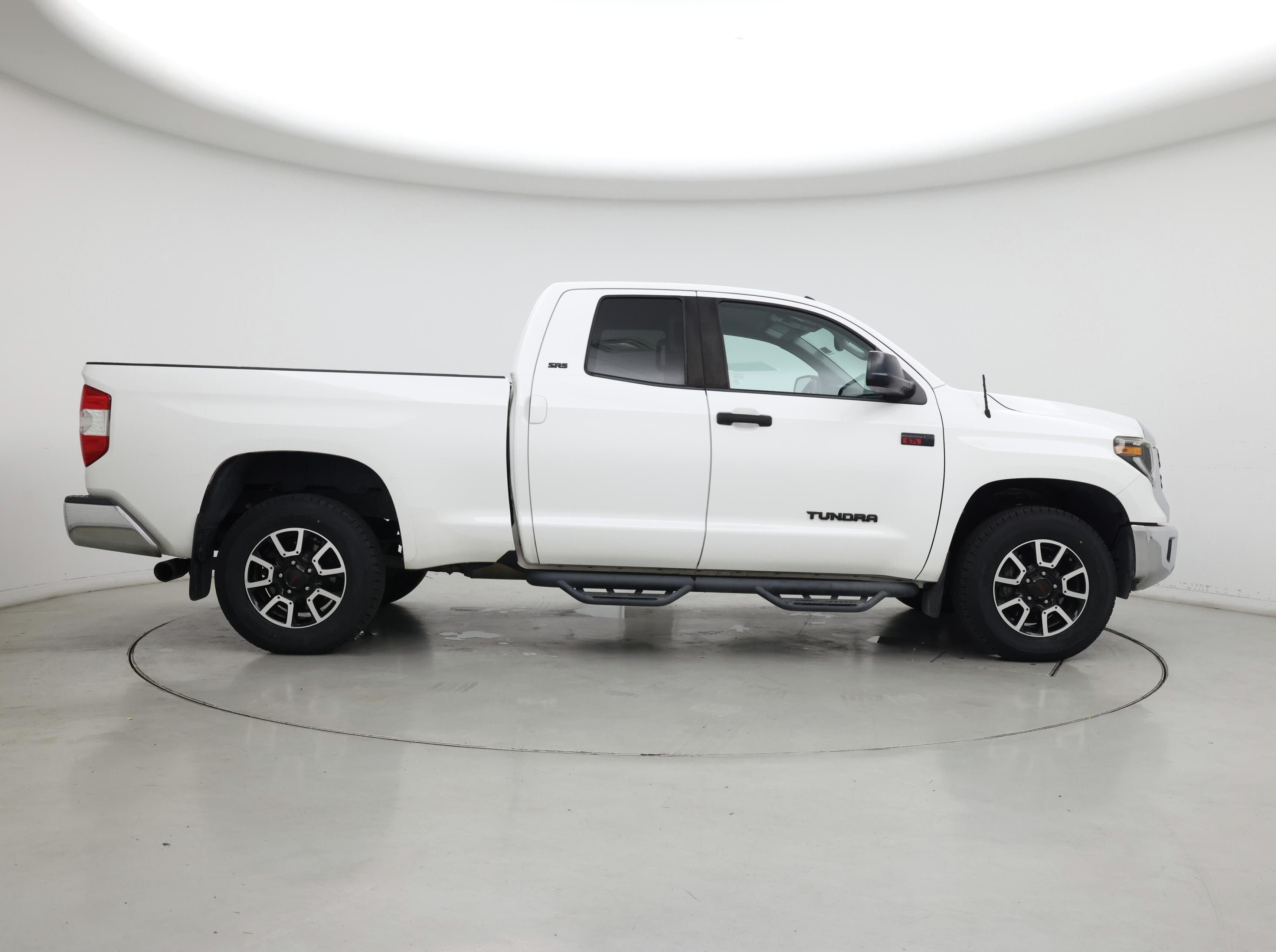 Thumbnail: 2019 Toyota Tundra - 7