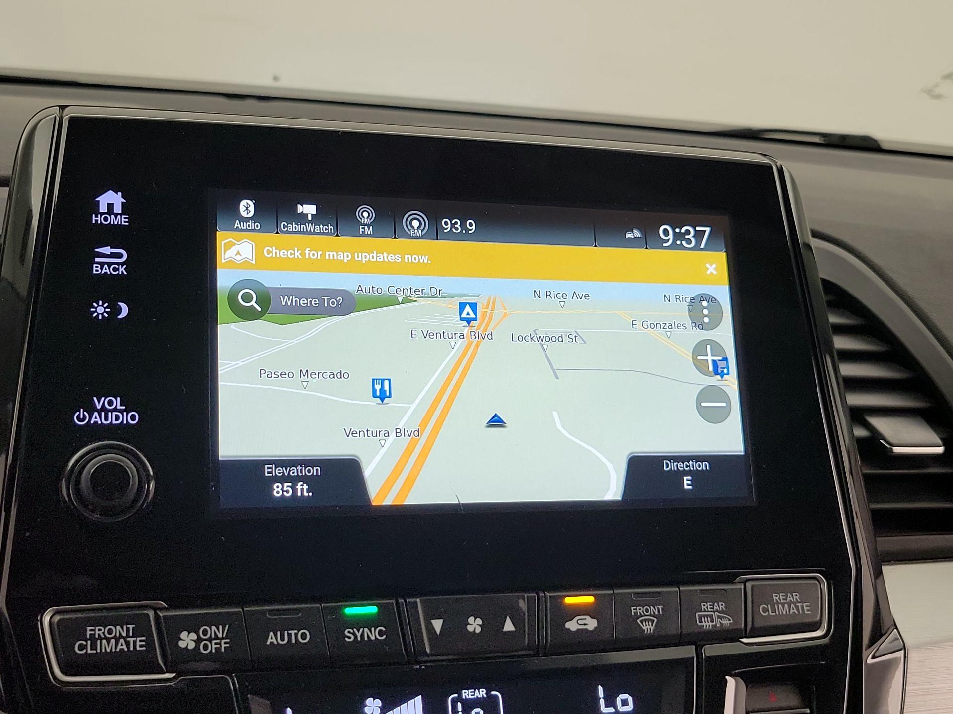 Thumbnail: 2018 Honda Odyssey - 14