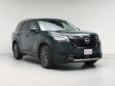 Green 2022 Nissan Pathfinder SL