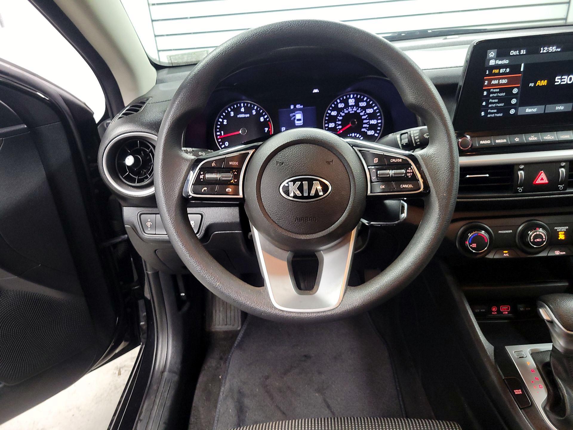 Thumbnail: 2020 Kia Forte - 10