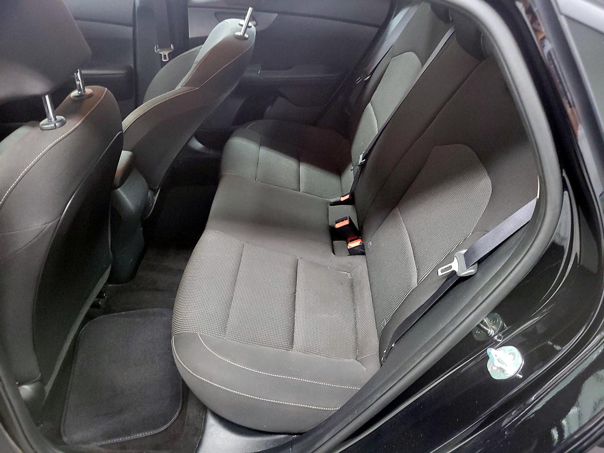 Thumbnail: 2020 Kia Forte - 16