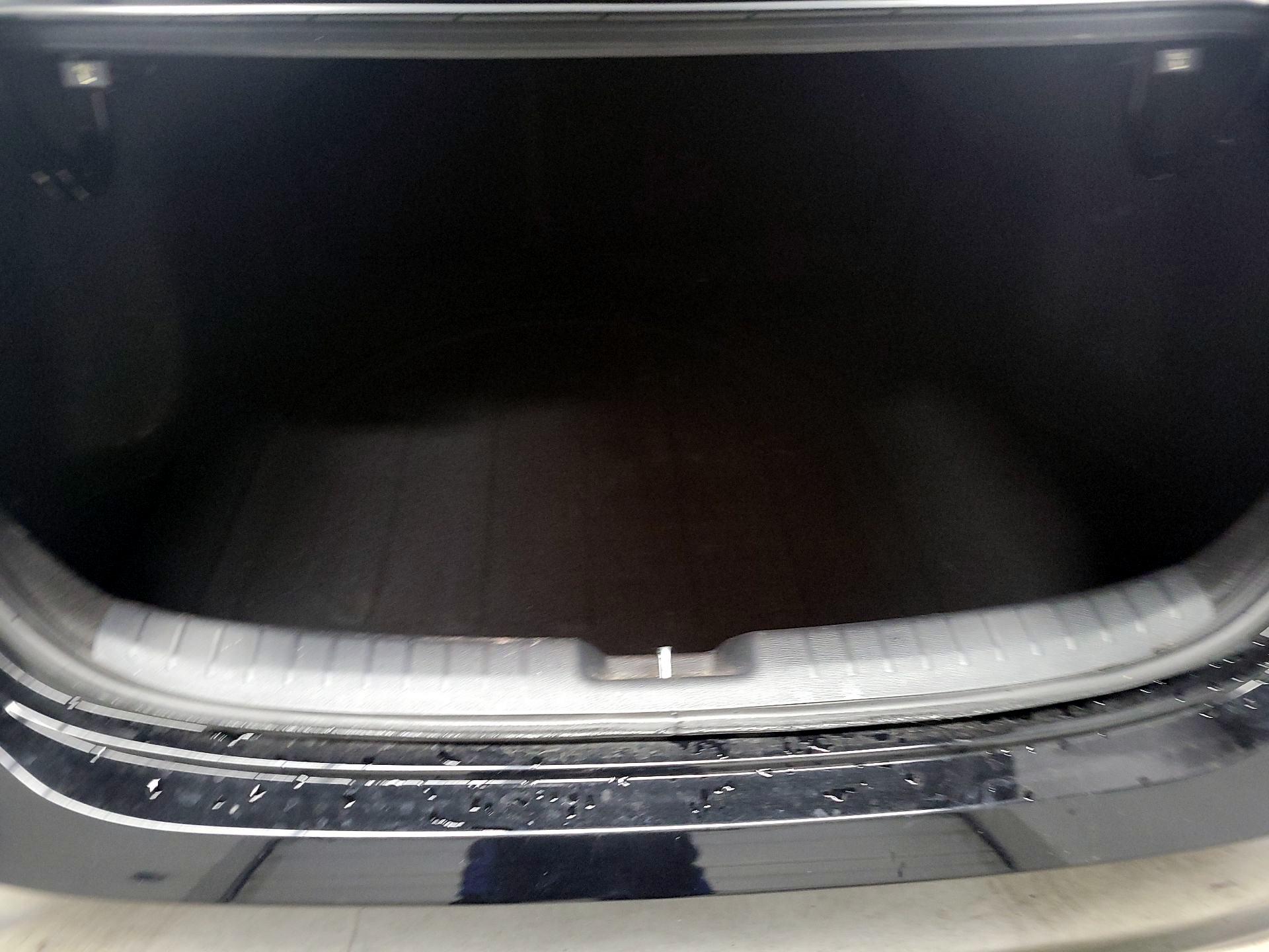 Thumbnail: 2020 Kia Forte - 17