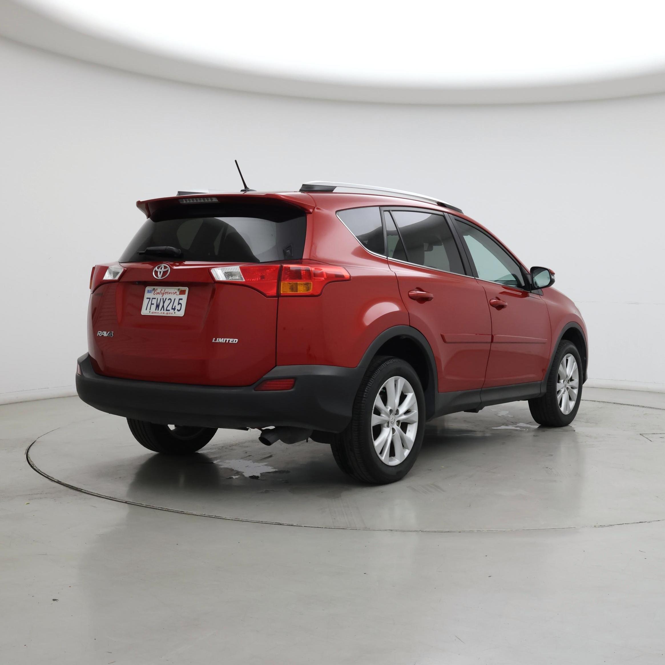Thumbnail: 2014 Toyota RAV4 - 8