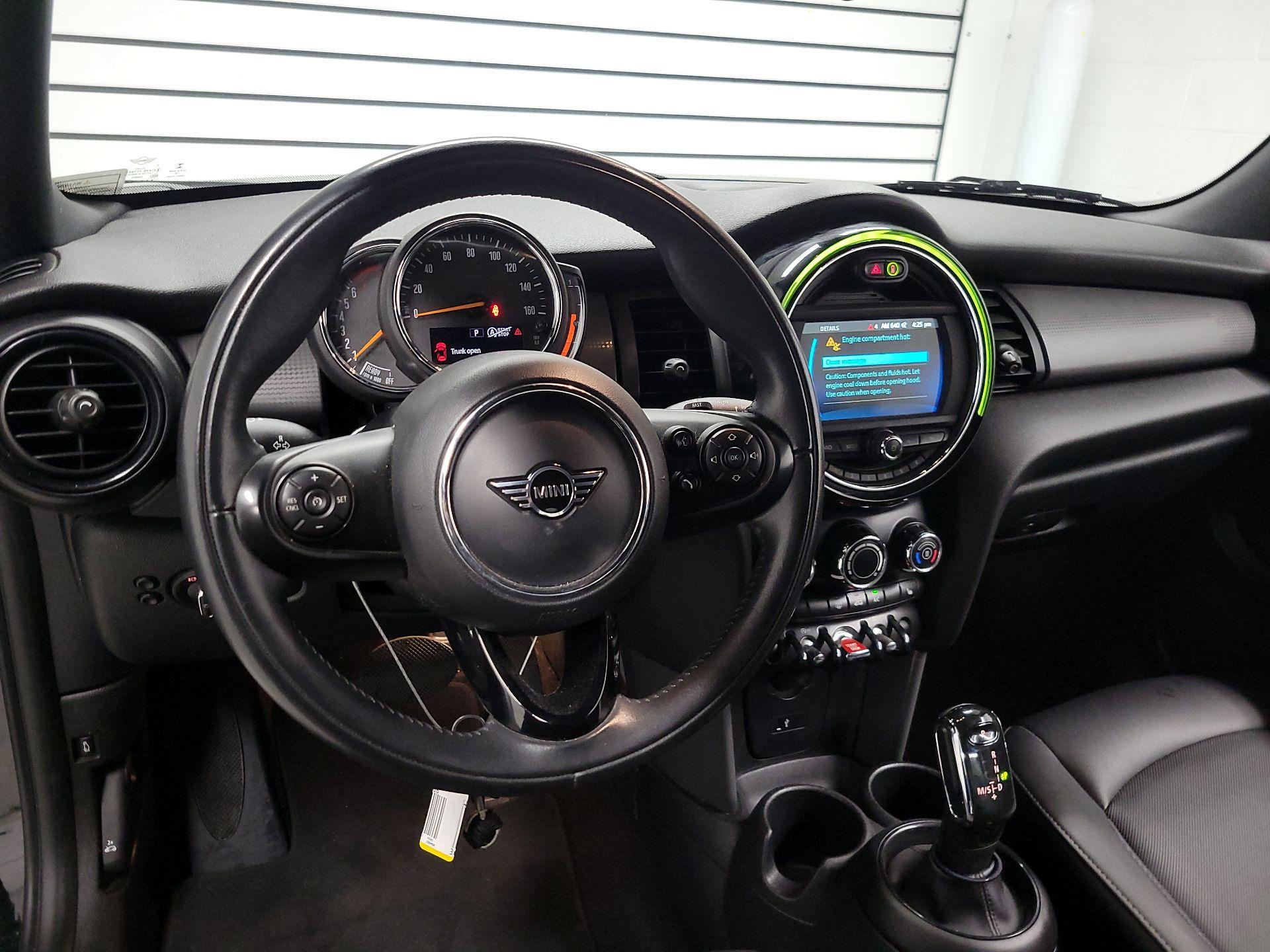 Thumbnail: 2021 MINI Cooper - 9