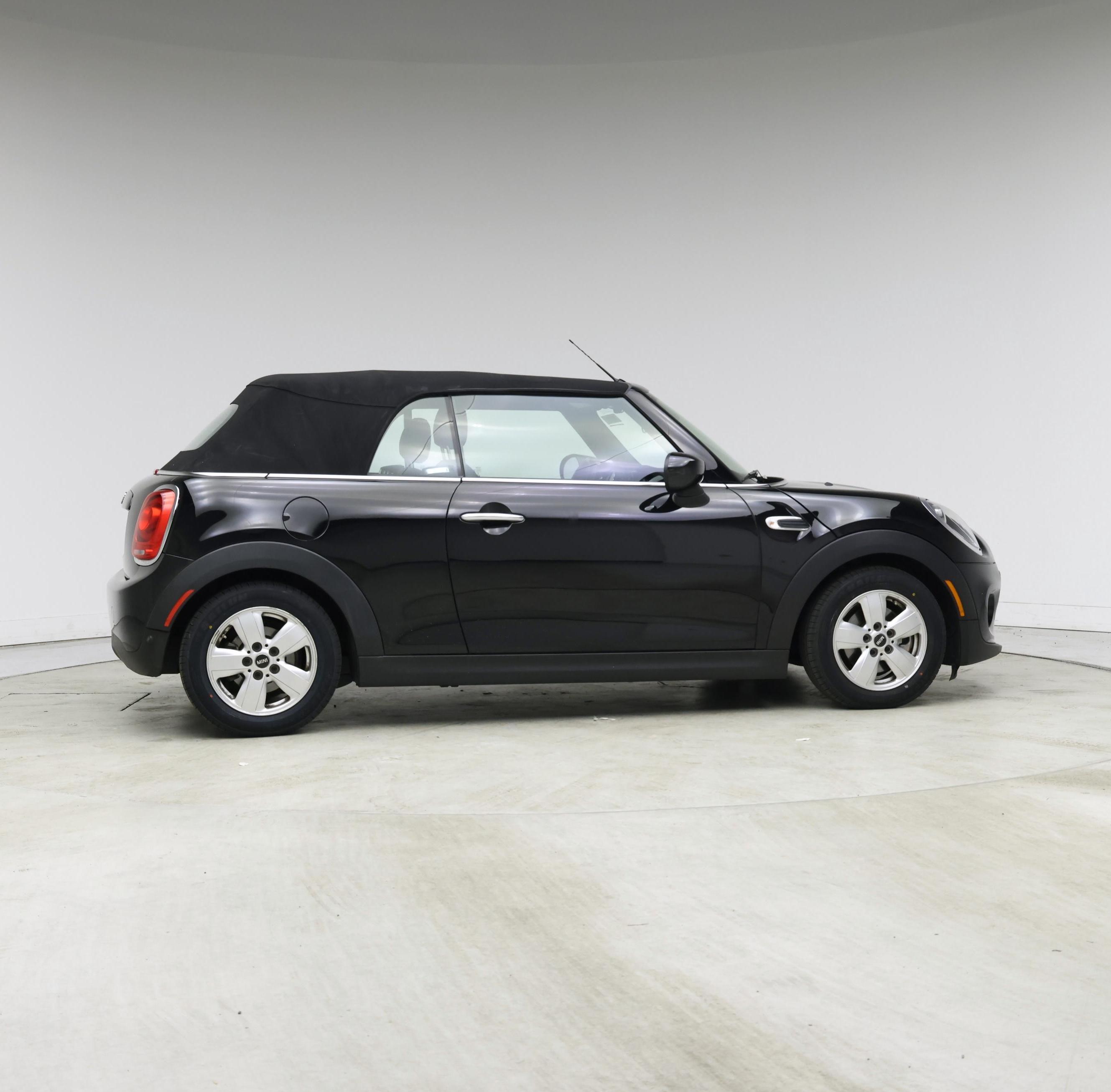 Thumbnail: 2021 MINI Cooper - 7
