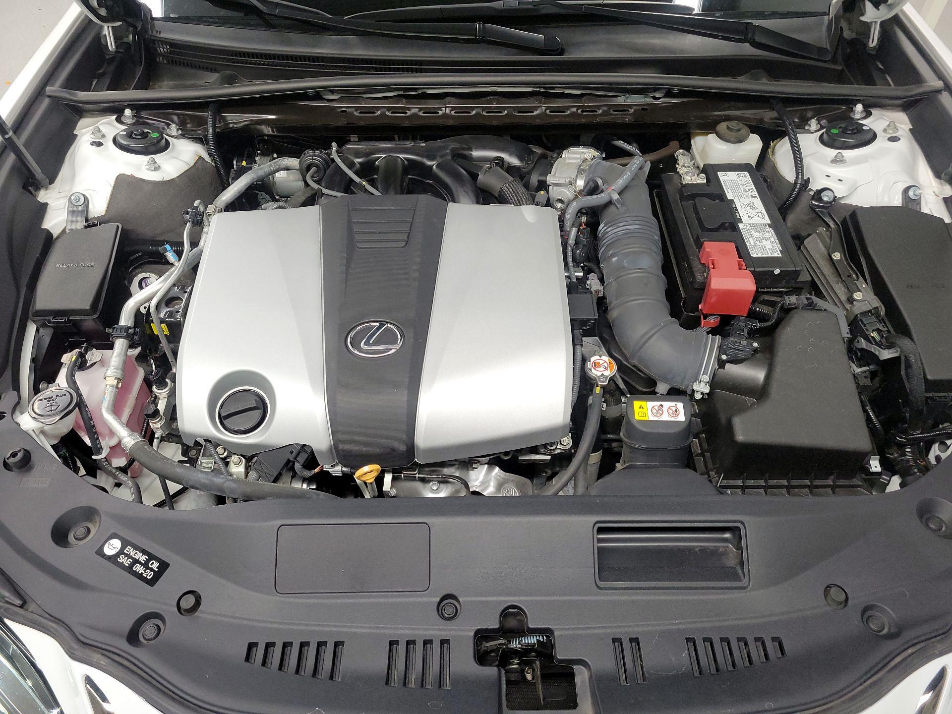 Thumbnail: 2024 Lexus ES - 19