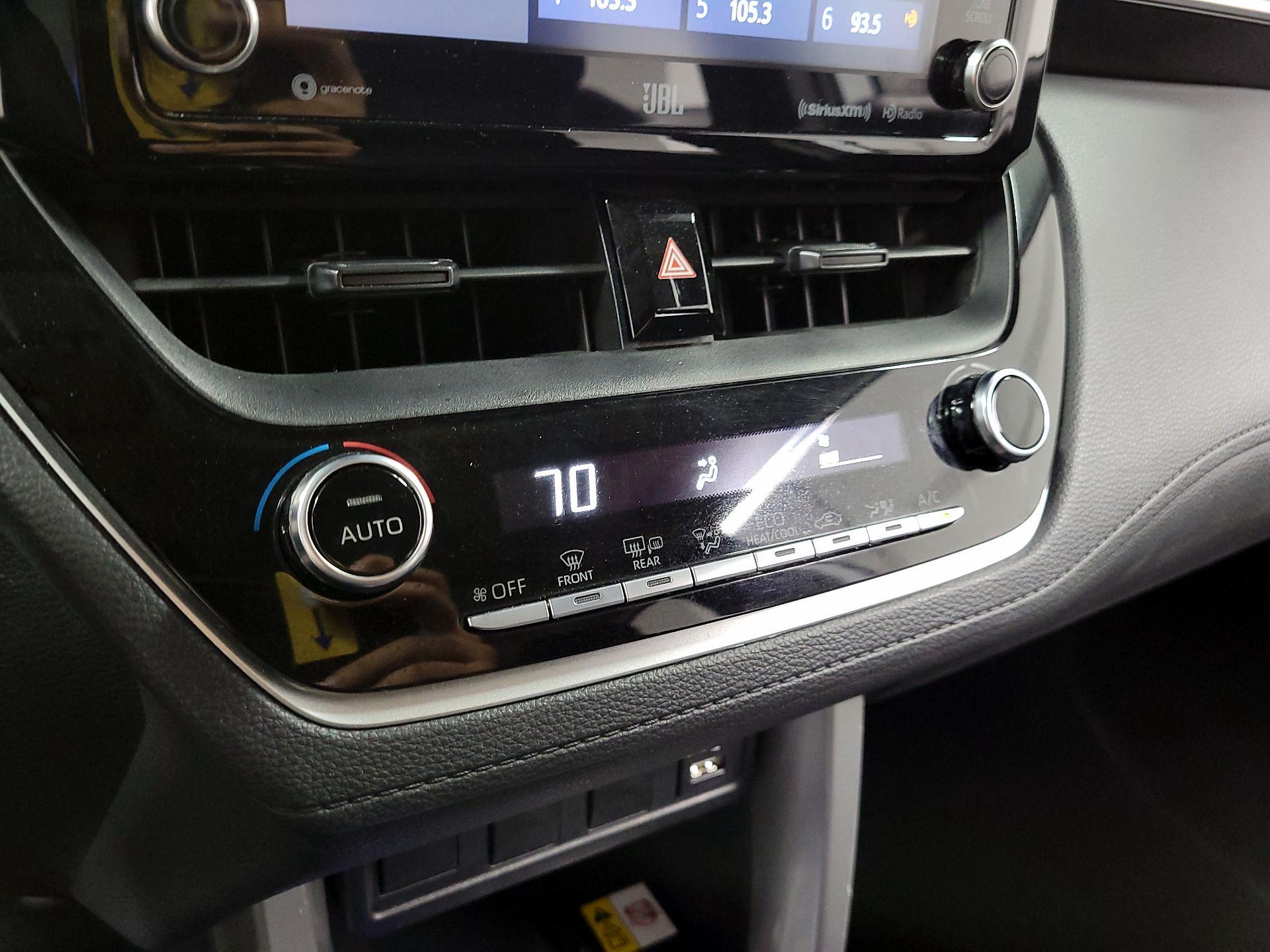 Thumbnail: 2022 Toyota Corolla Cross - 15