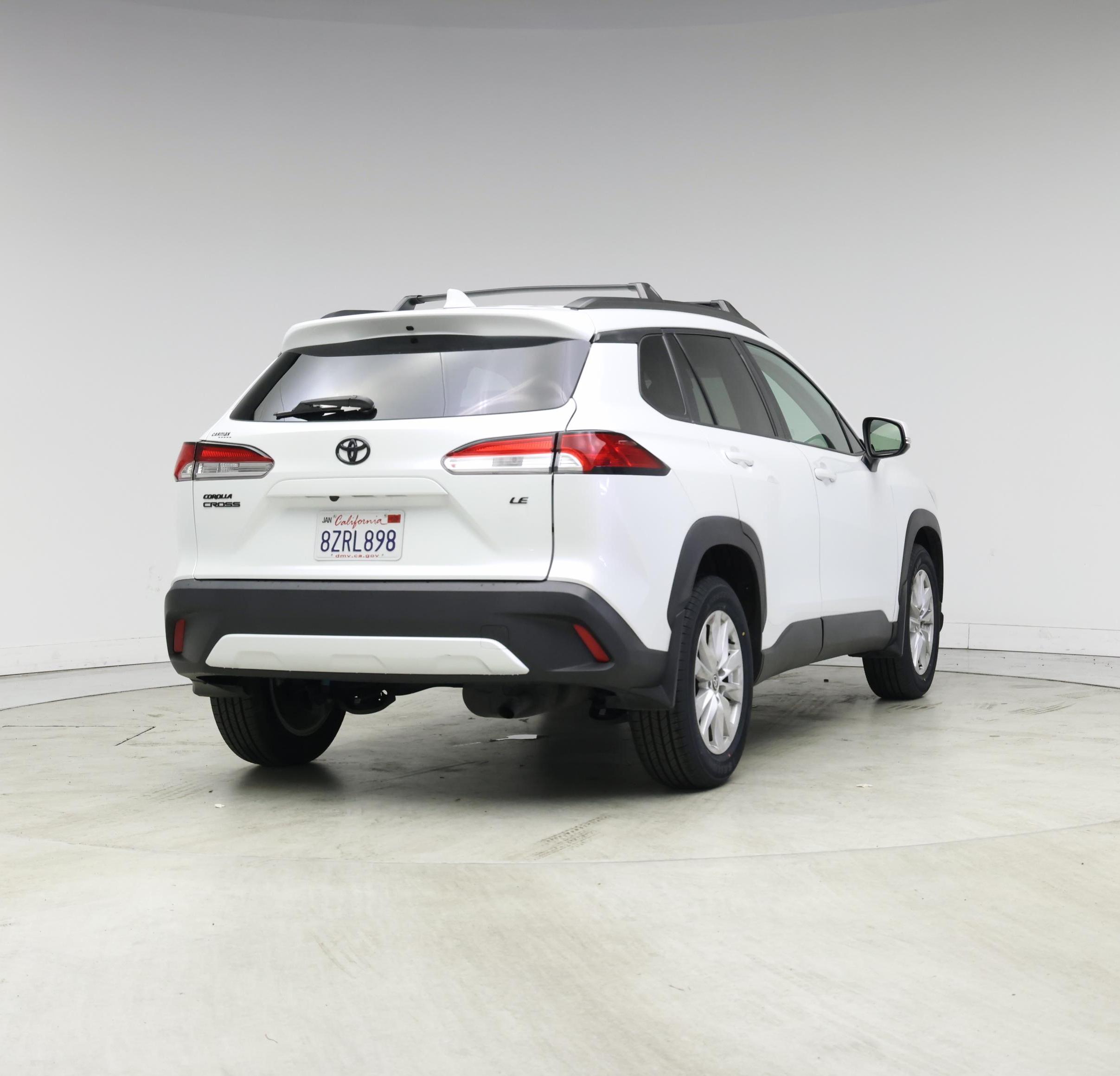 Thumbnail: 2022 Toyota Corolla Cross - 8