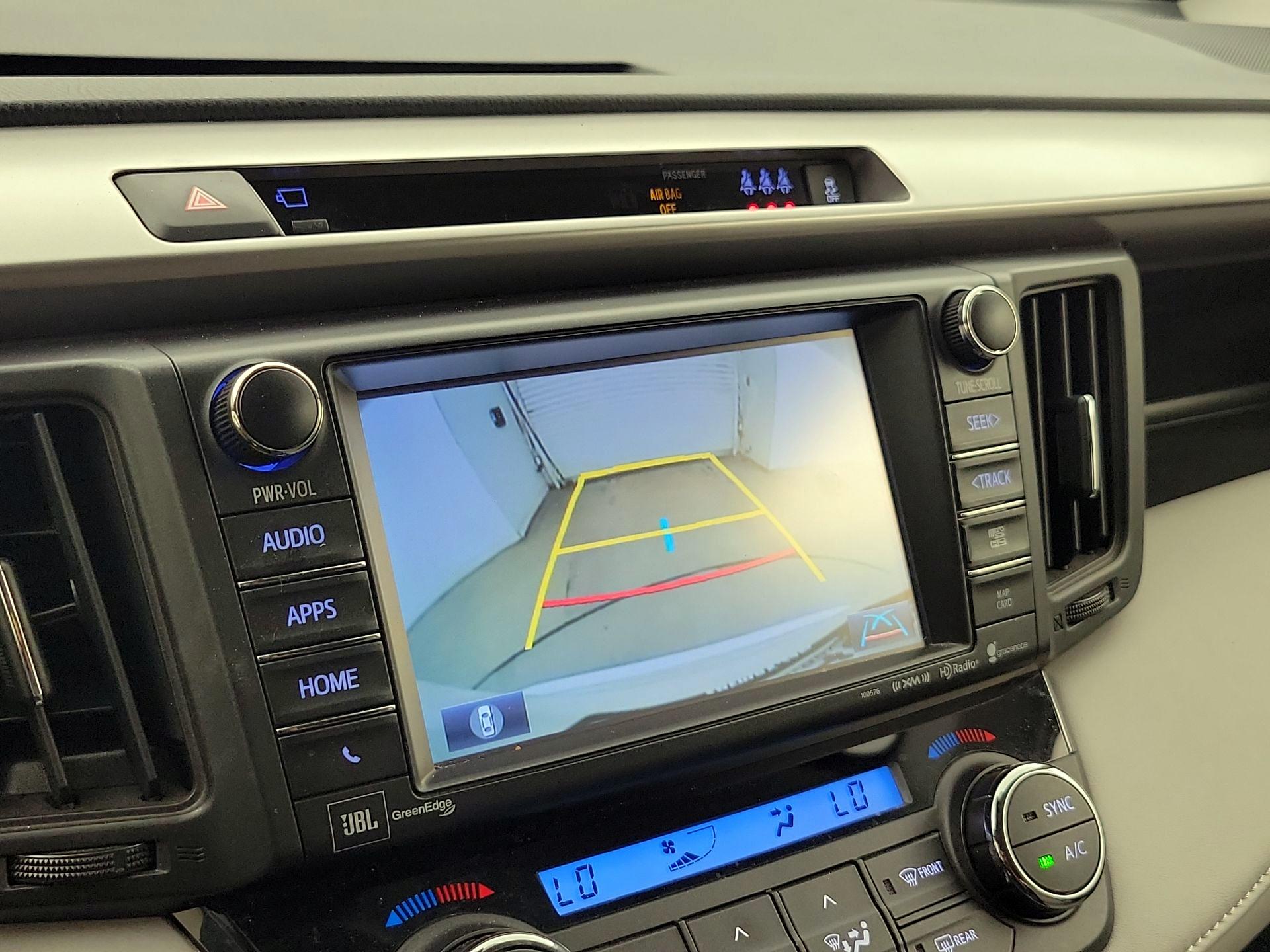 Thumbnail: 2017 Toyota RAV4 - 15