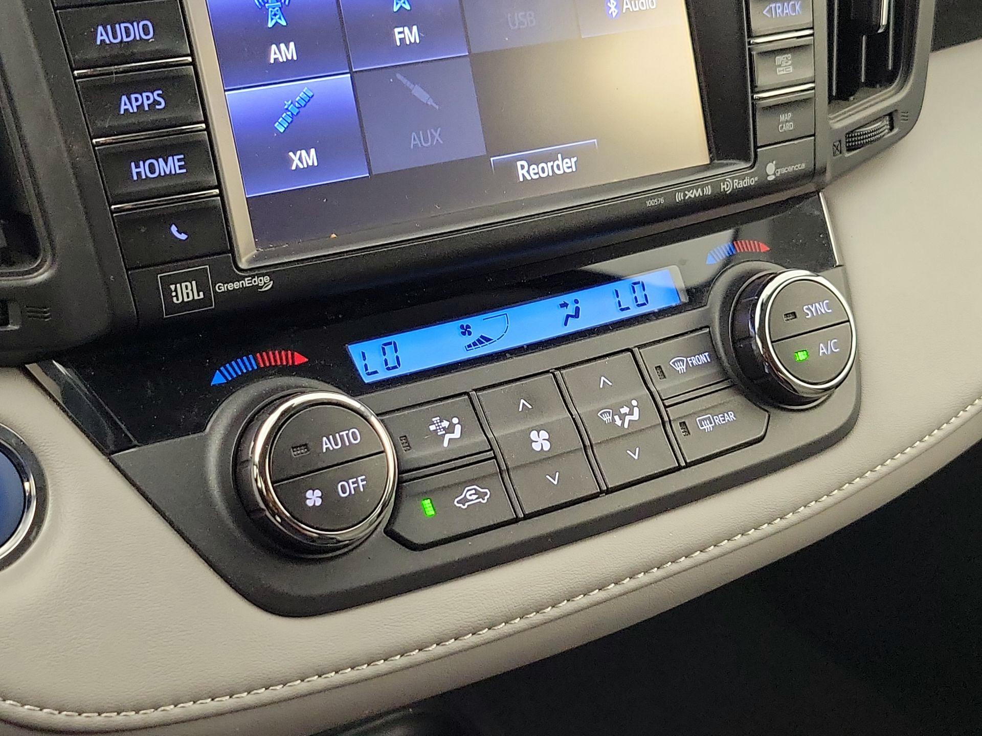 Thumbnail: 2017 Toyota RAV4 - 17