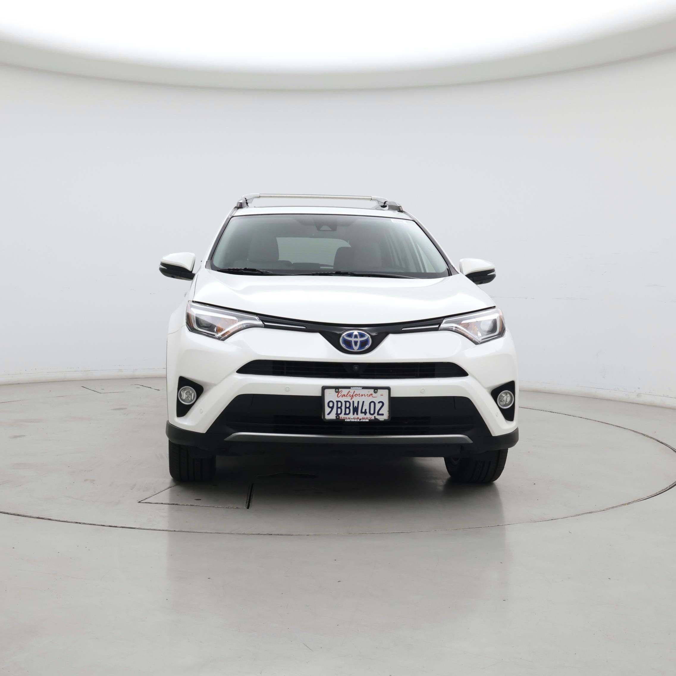 Thumbnail: 2017 Toyota RAV4 - 5