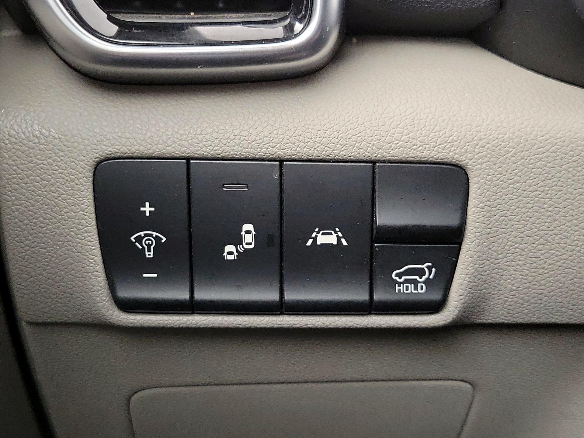 Thumbnail: 2020 Kia Sportage - 13