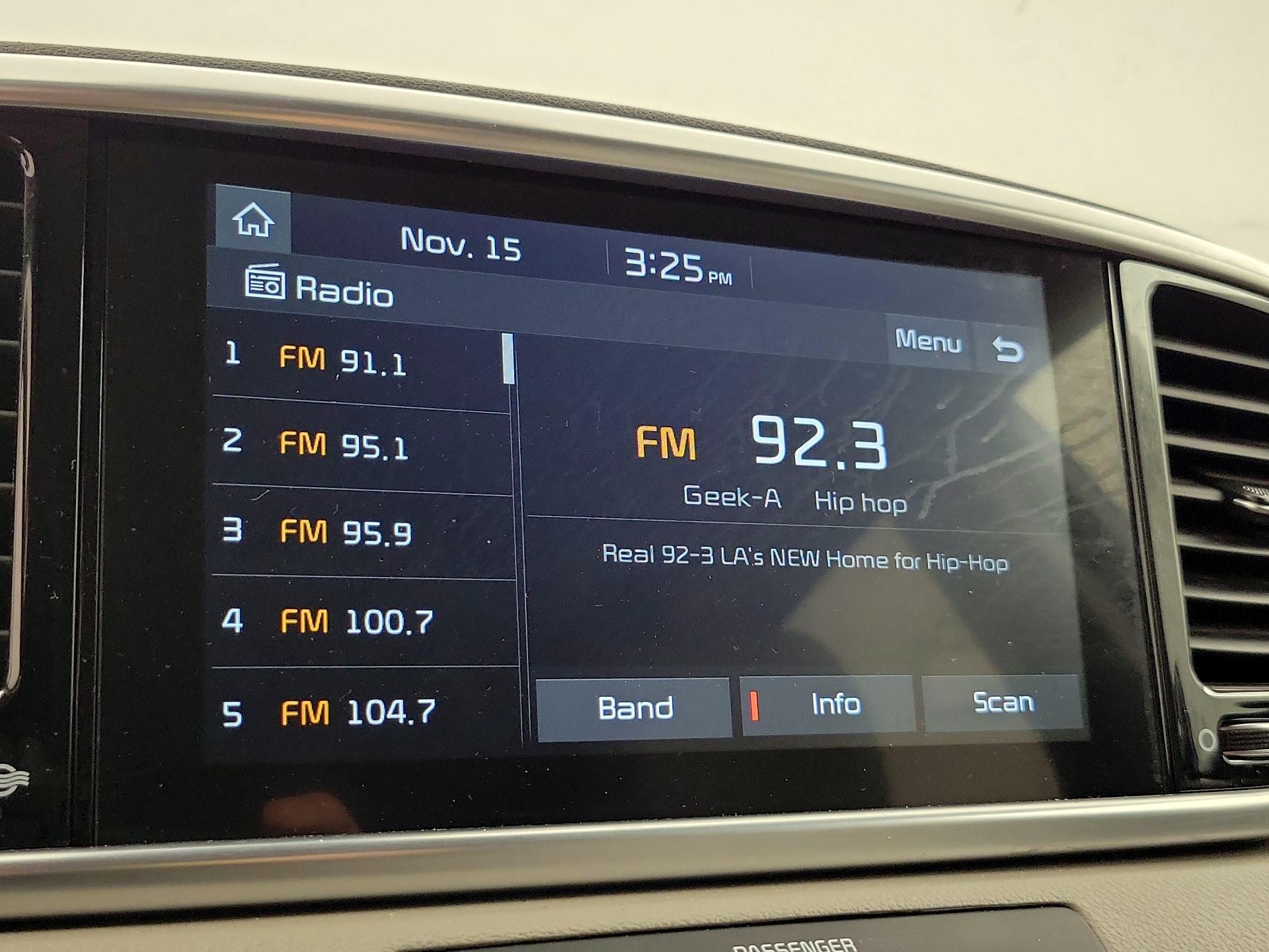 Thumbnail: 2020 Kia Sportage - 15