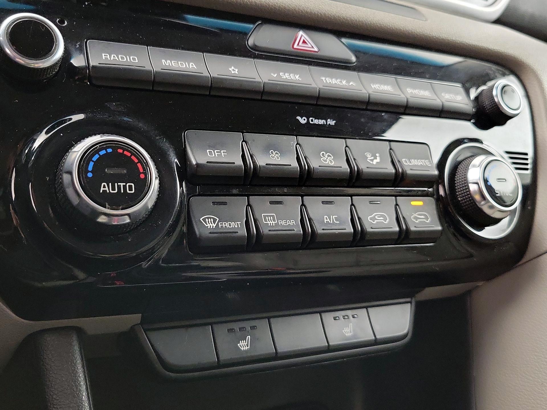 Thumbnail: 2020 Kia Sportage - 16