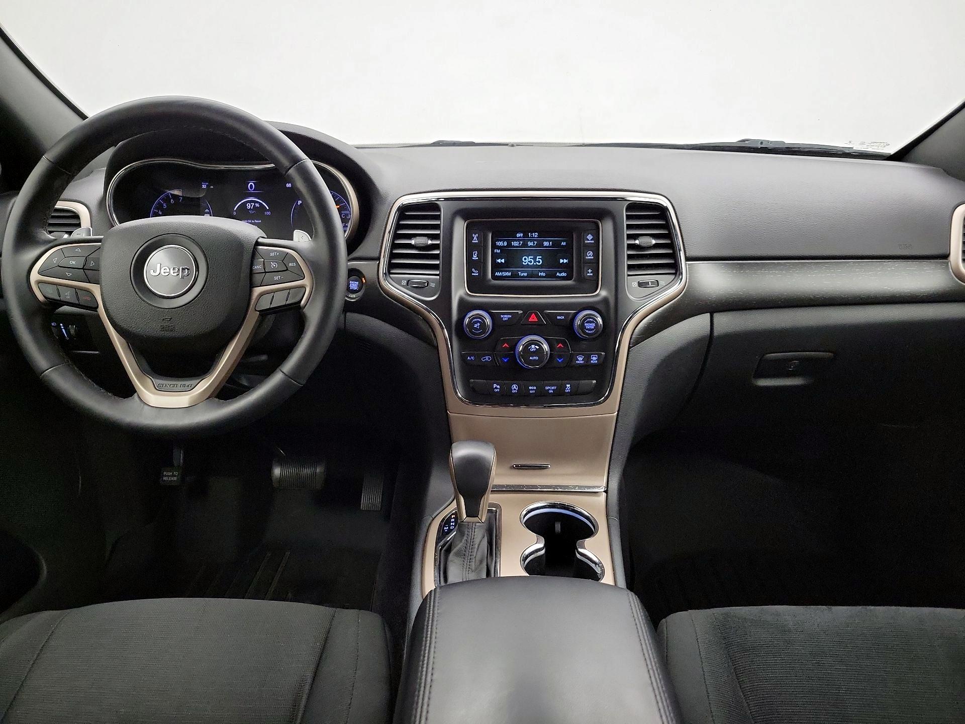 Thumbnail: 2017 Jeep Grand Cherokee - 9