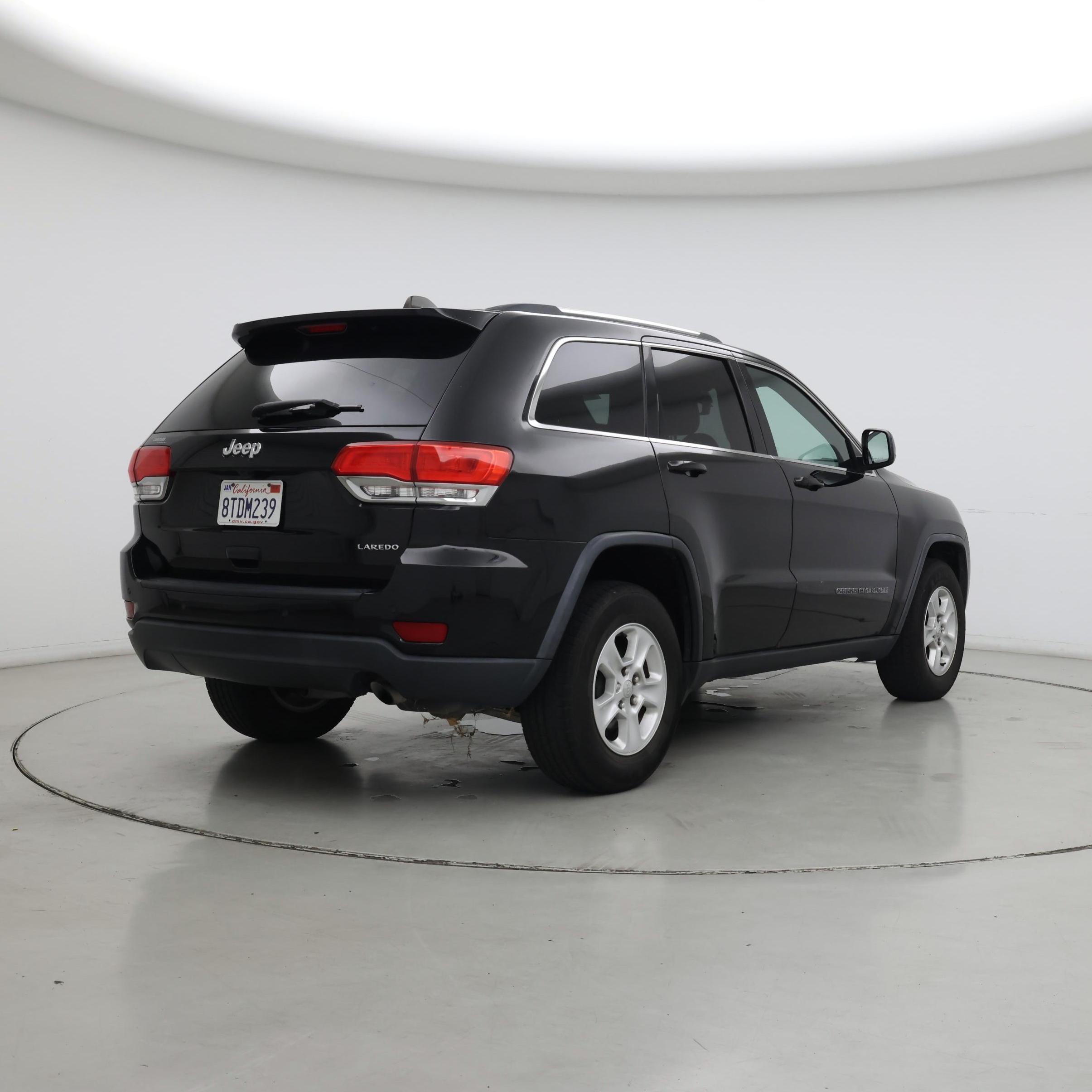 Thumbnail: 2017 Jeep Grand Cherokee - 8