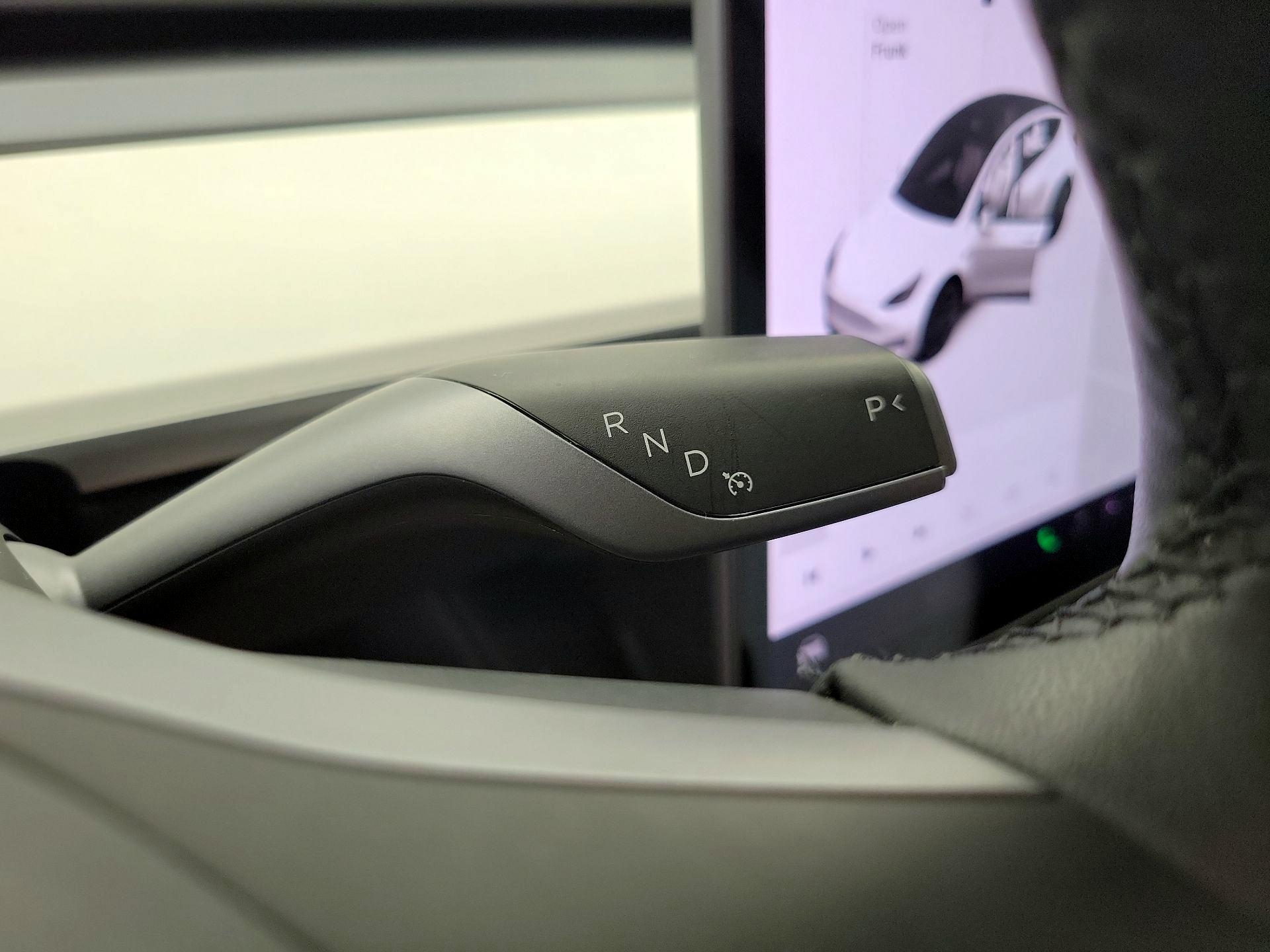 Thumbnail: 2022 Tesla Model Y - 17