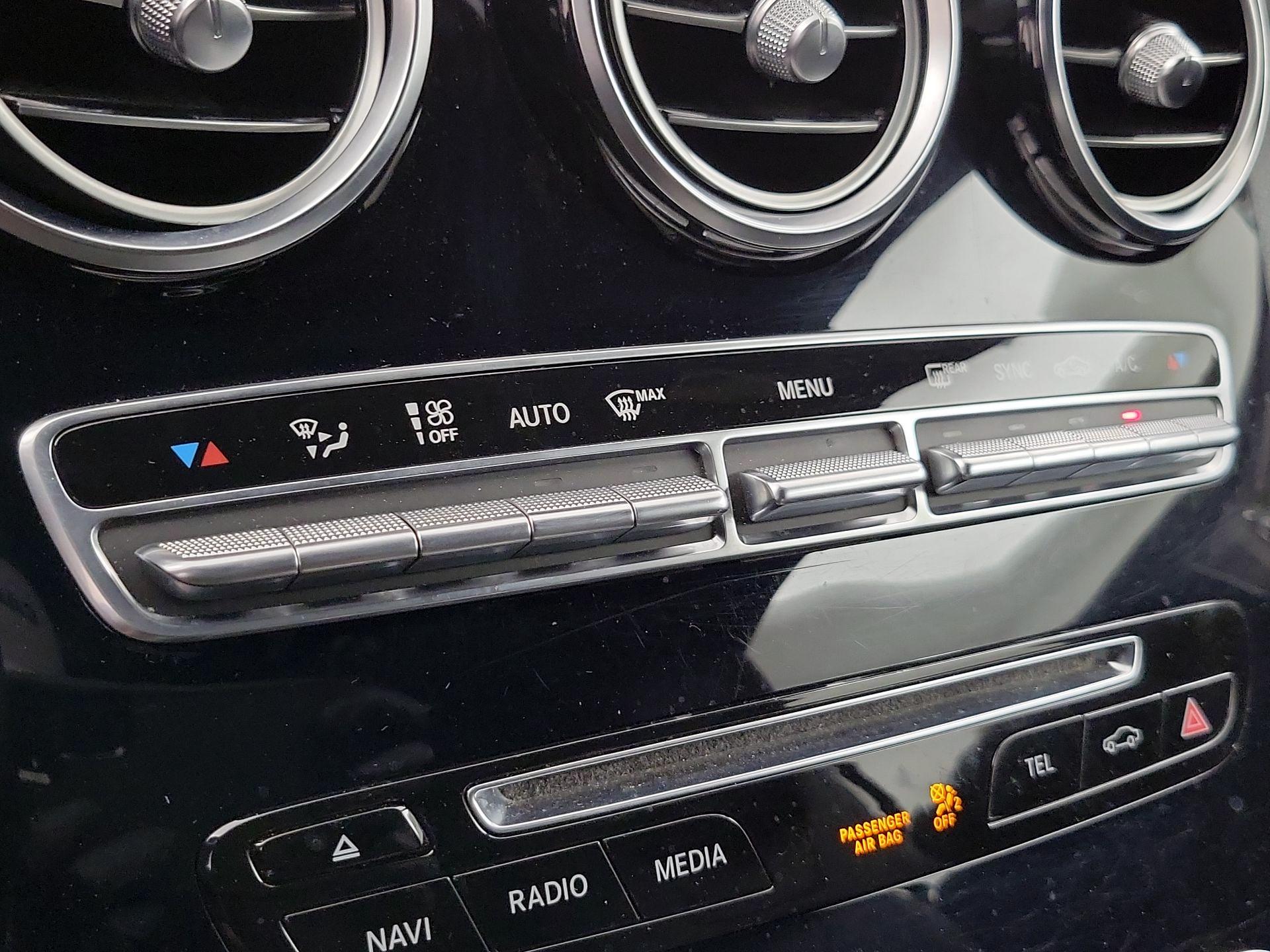 Thumbnail: 2017 Mercedes-Benz C-Class - 17