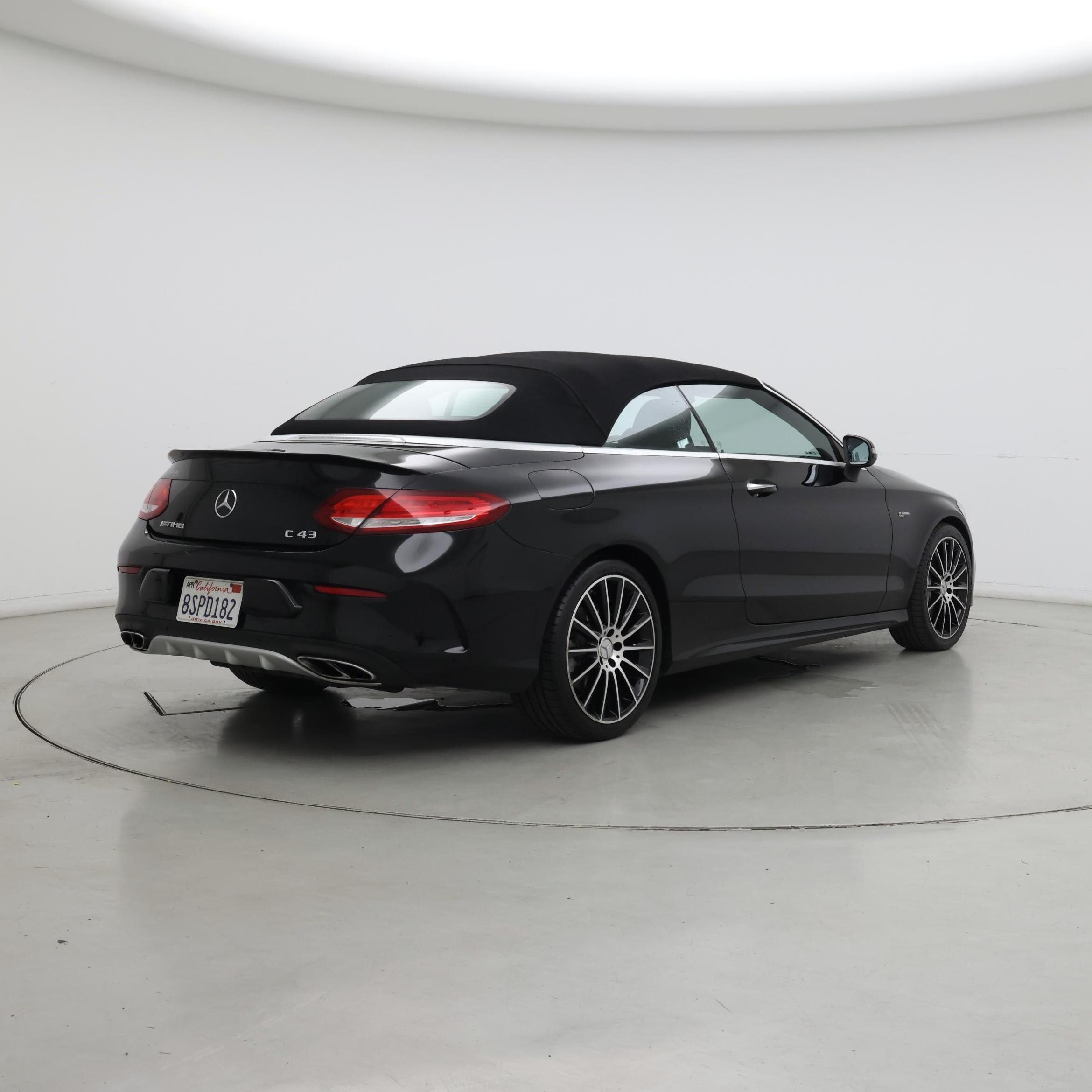 Thumbnail: 2017 Mercedes-Benz C-Class - 8