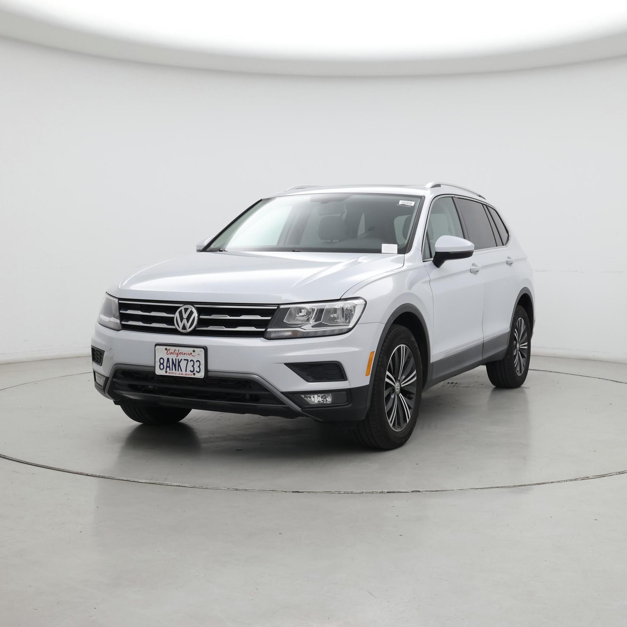 Thumbnail: 2018 Volkswagen Tiguan - 4