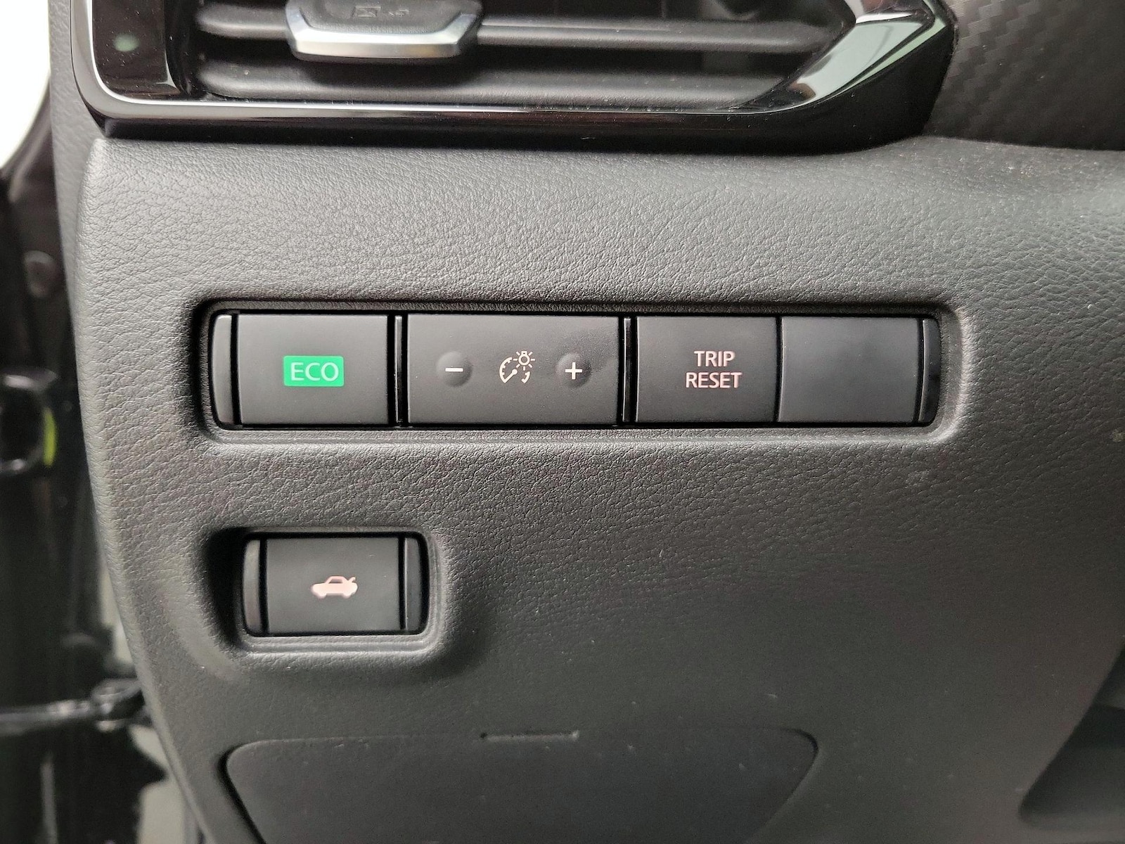 2022 Nissan Sentra SV - Photo 13