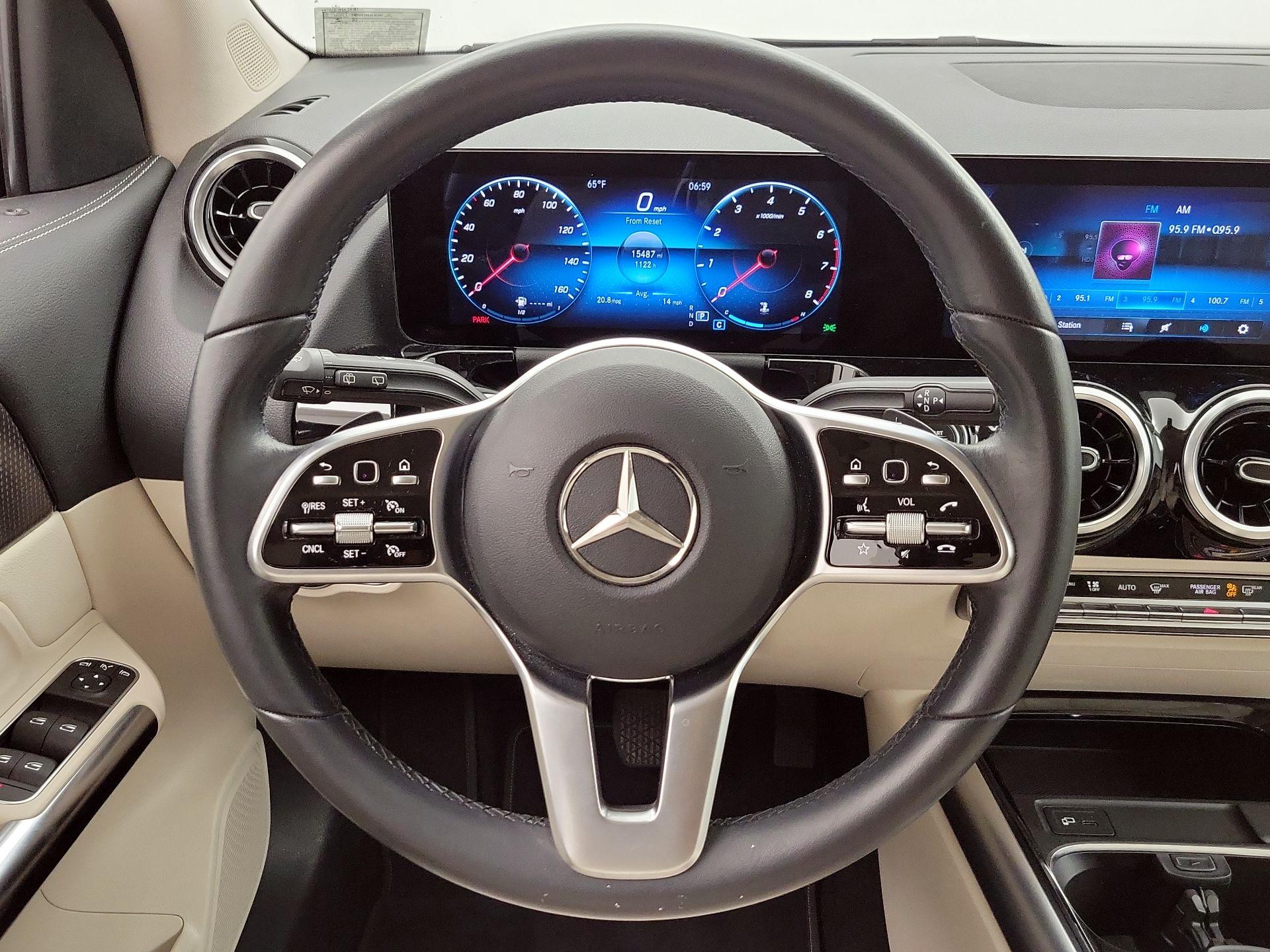 Thumbnail: 2022 Mercedes-Benz GLA - 10