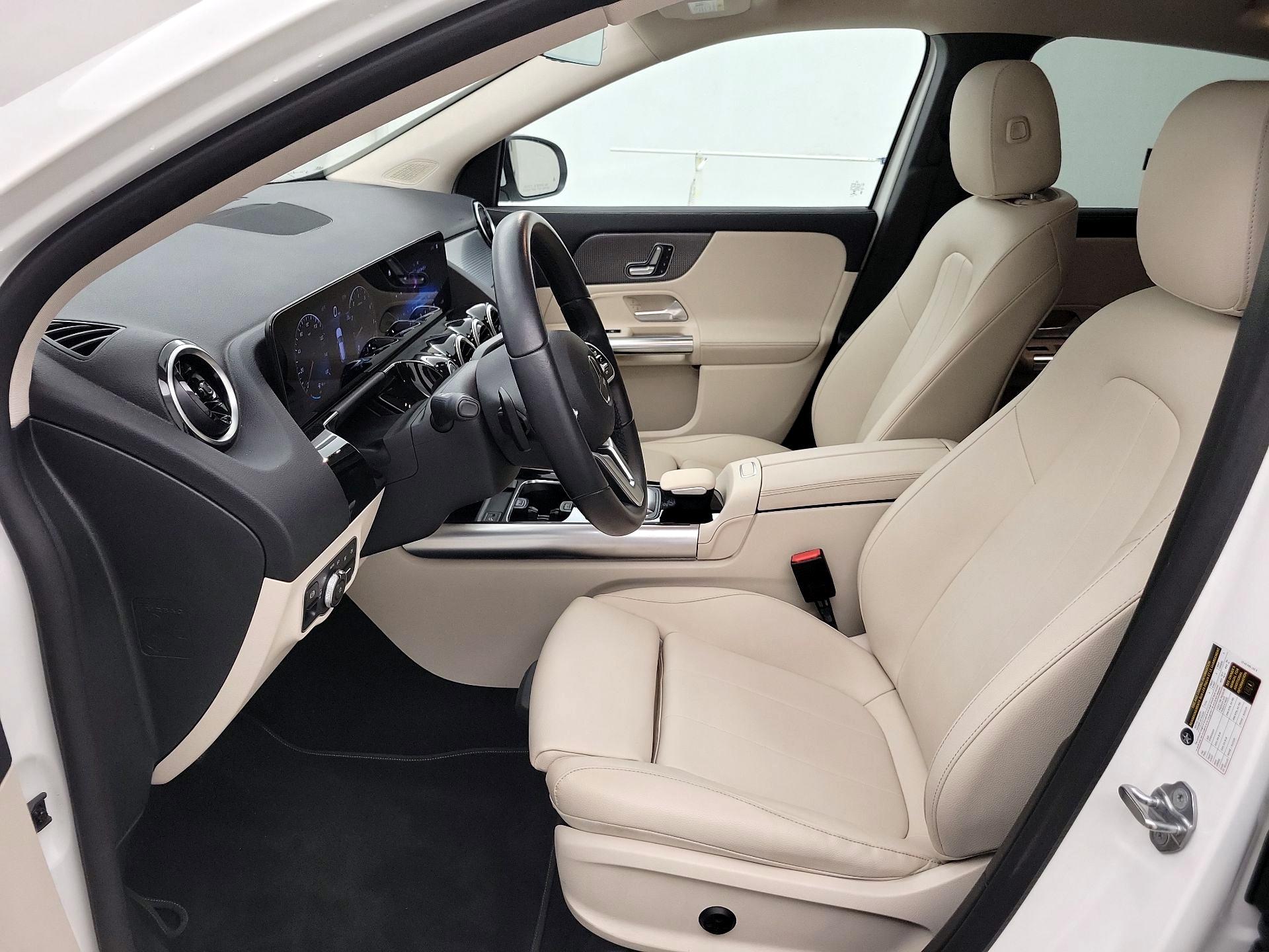 Thumbnail: 2022 Mercedes-Benz GLA - 11