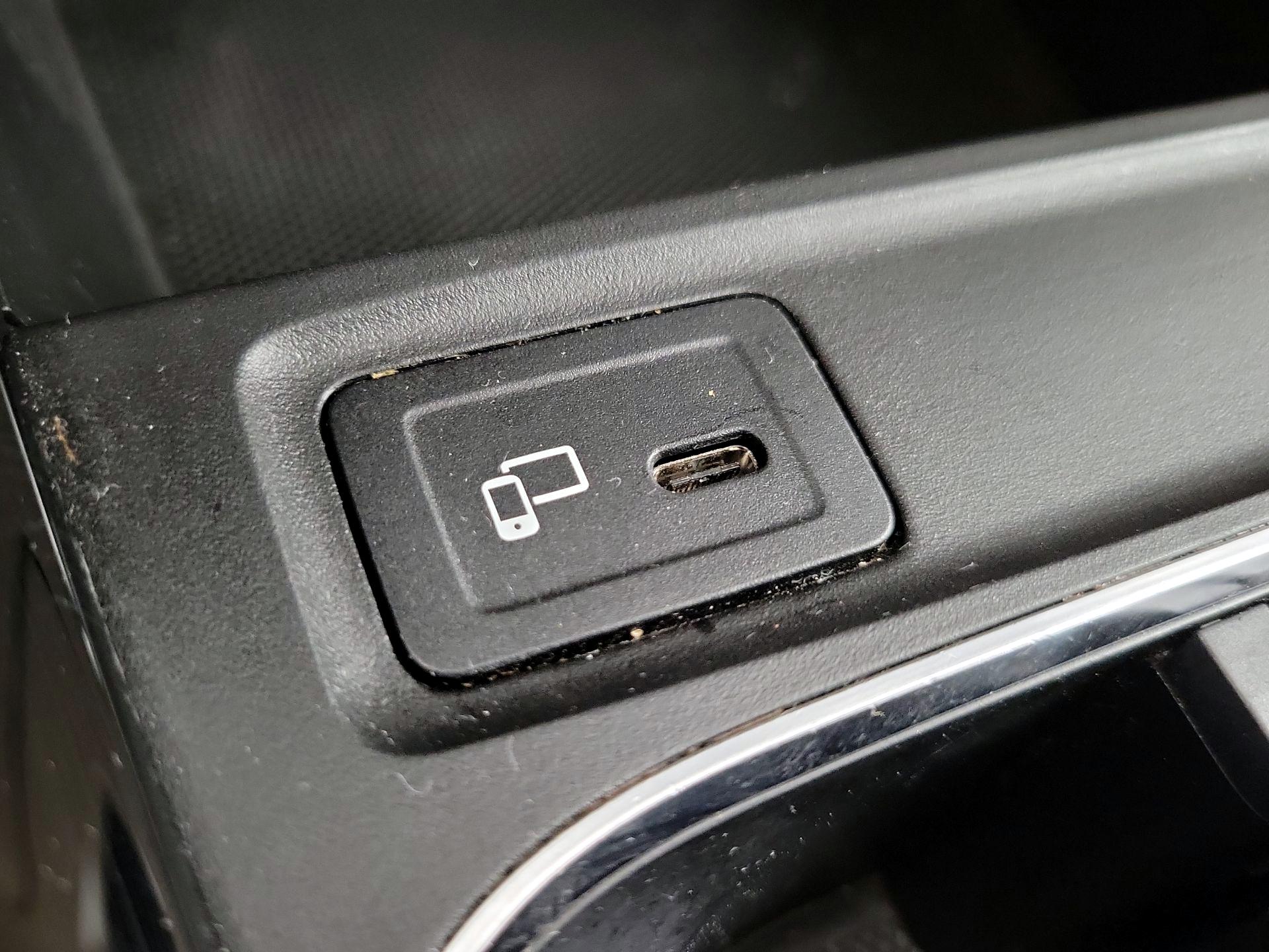 Thumbnail: 2022 Mercedes-Benz GLA - 18